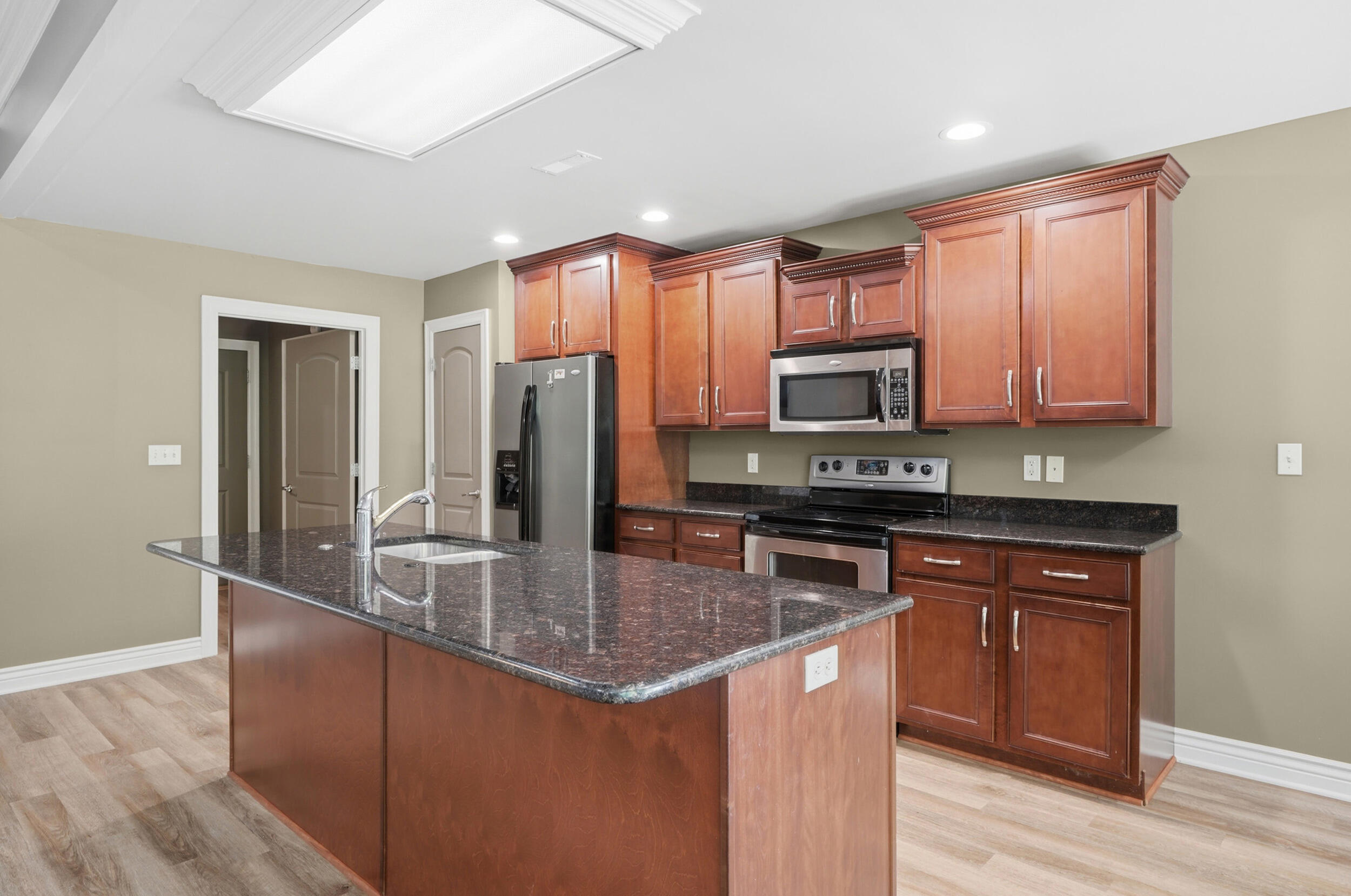 3504 Canyon Ridge Dr Property Photo 12