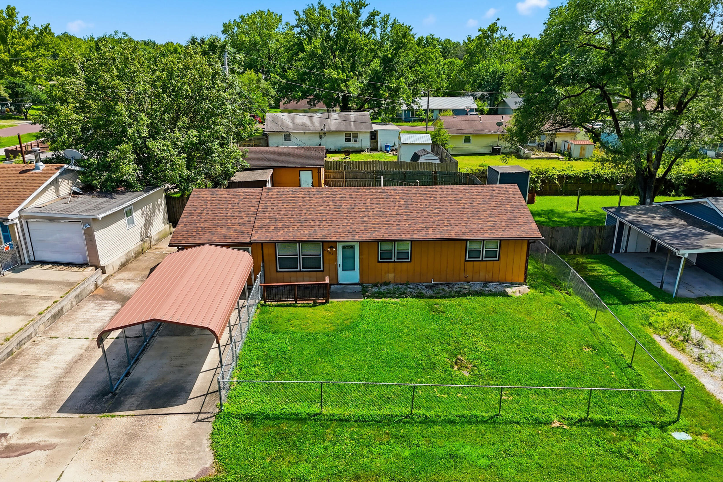 6204 E Sharon Ln Property Photo 26