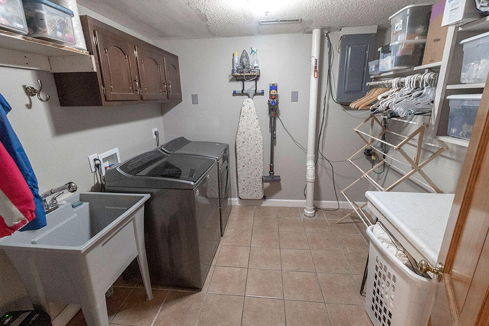 2500 Bluff Blvd Property Photo 44