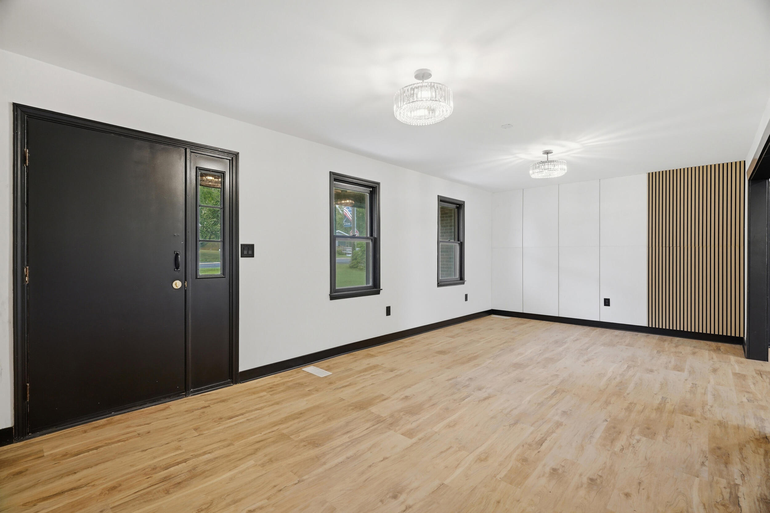 13409 Route C Property Photo 4