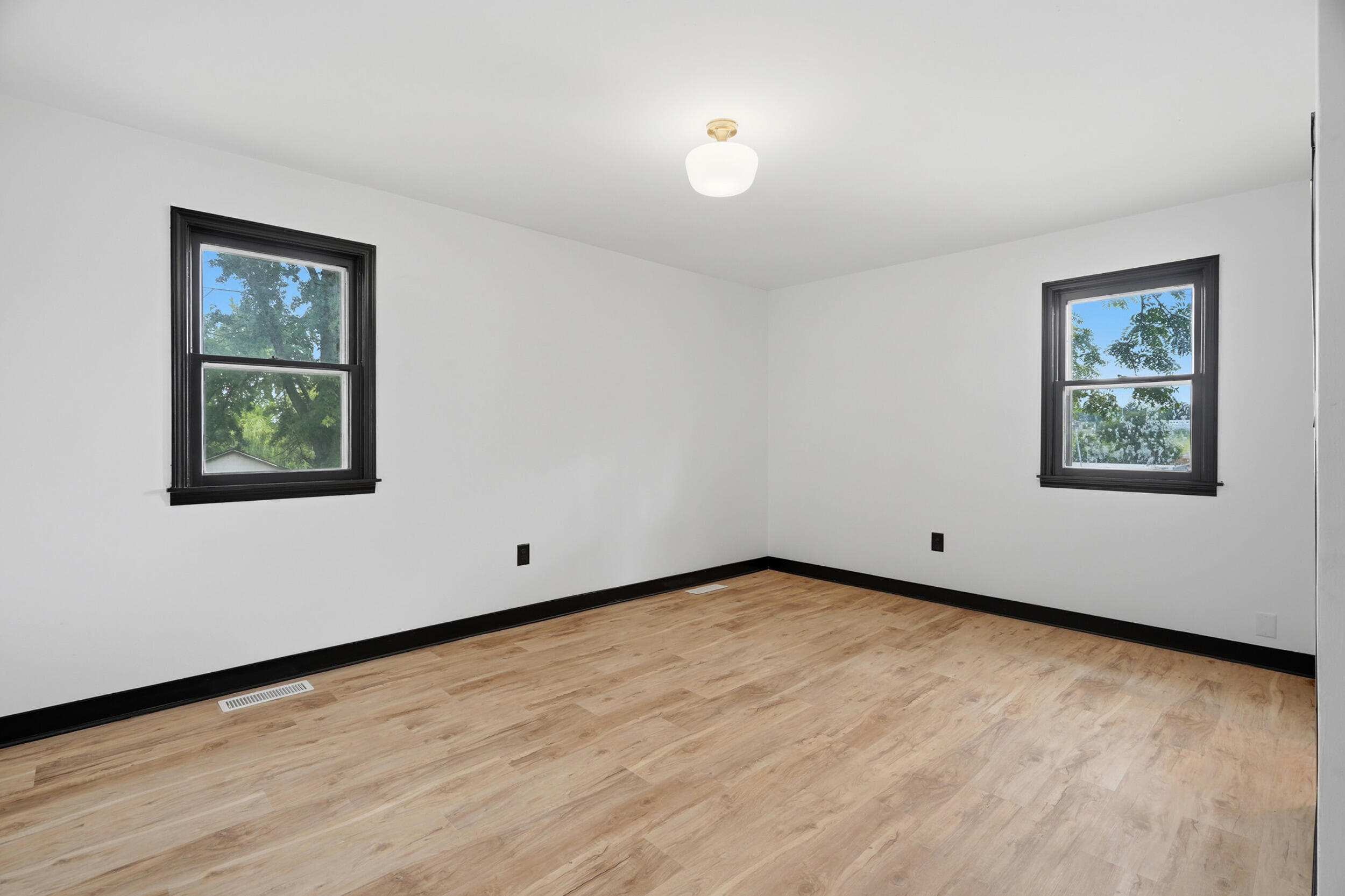 13409 Route C Property Photo 15