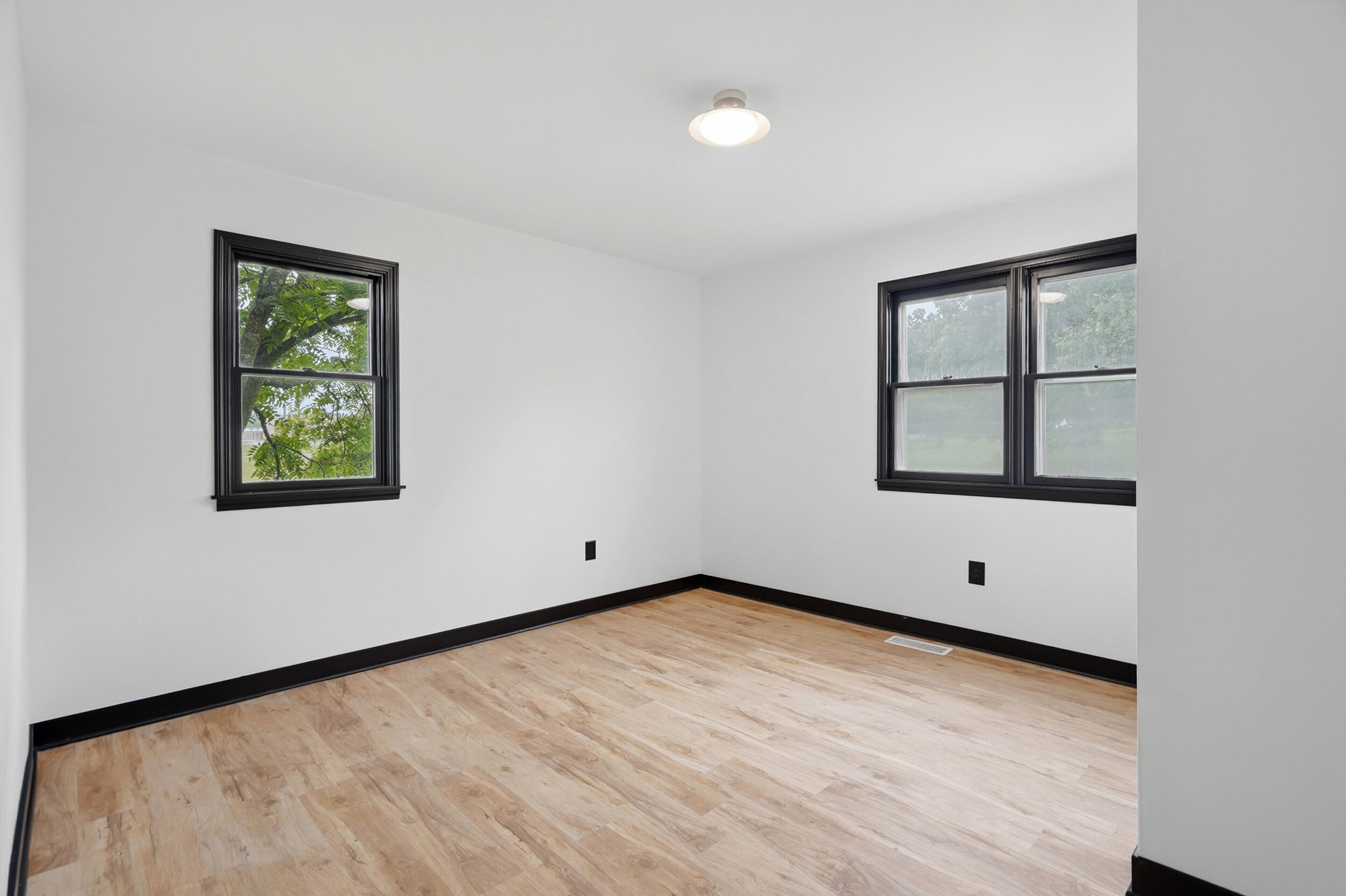 13409 Route C Property Photo 18