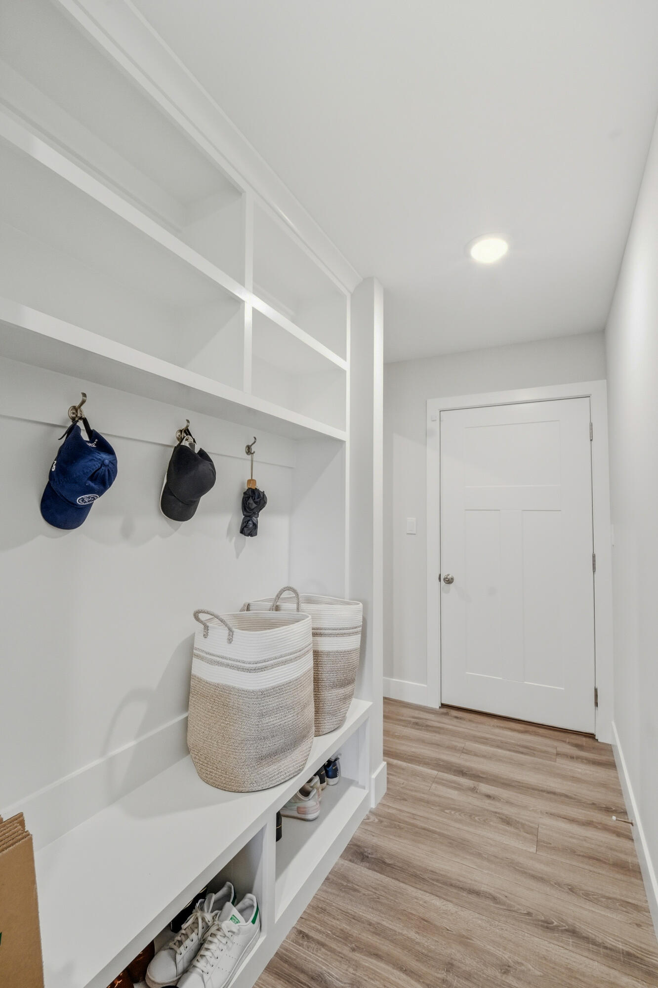 1101 Shadow Hawk Ct Property Photo 18