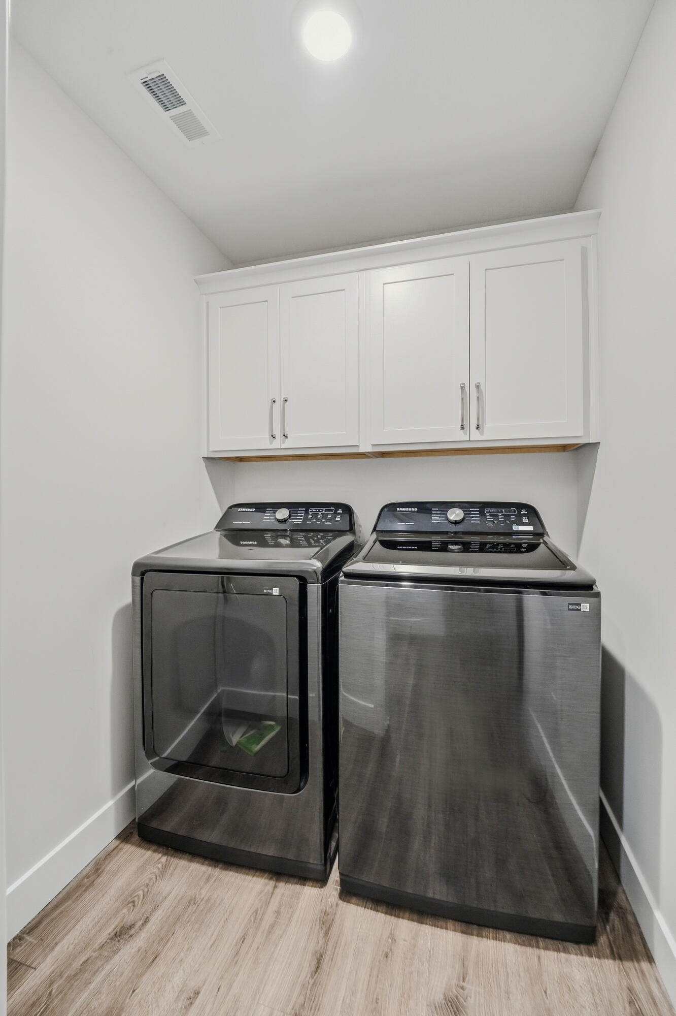1101 Shadow Hawk Ct Property Photo 19