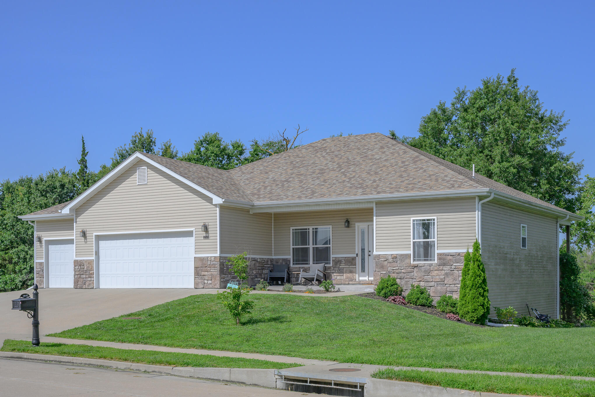 14693 Quail Ridge Rd Property Photo 1