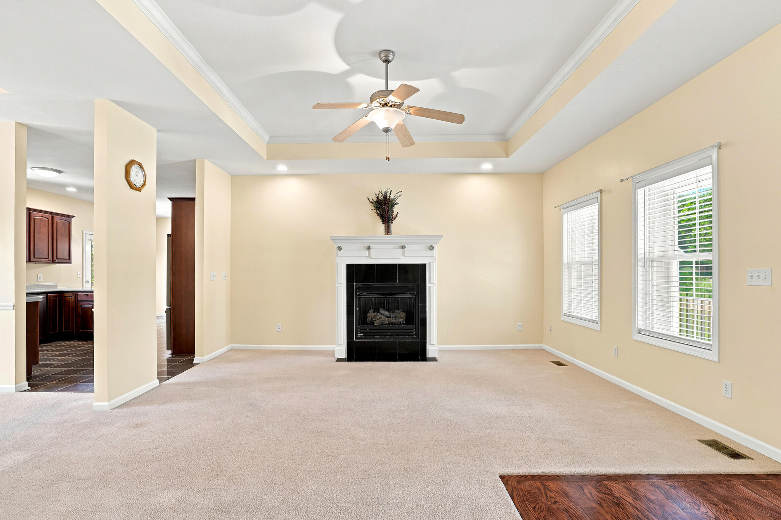 1417 Killarney Dr Property Photo 10