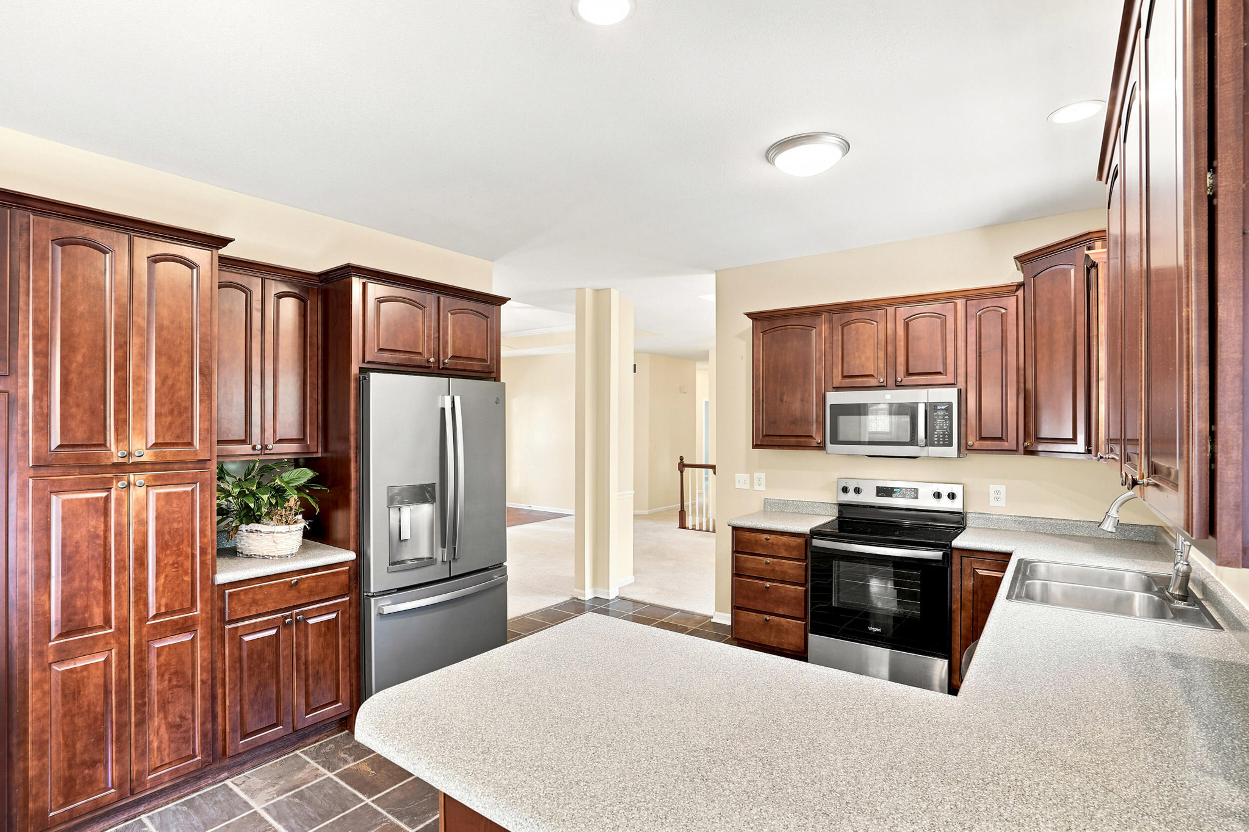 1417 Killarney Dr Property Photo 15