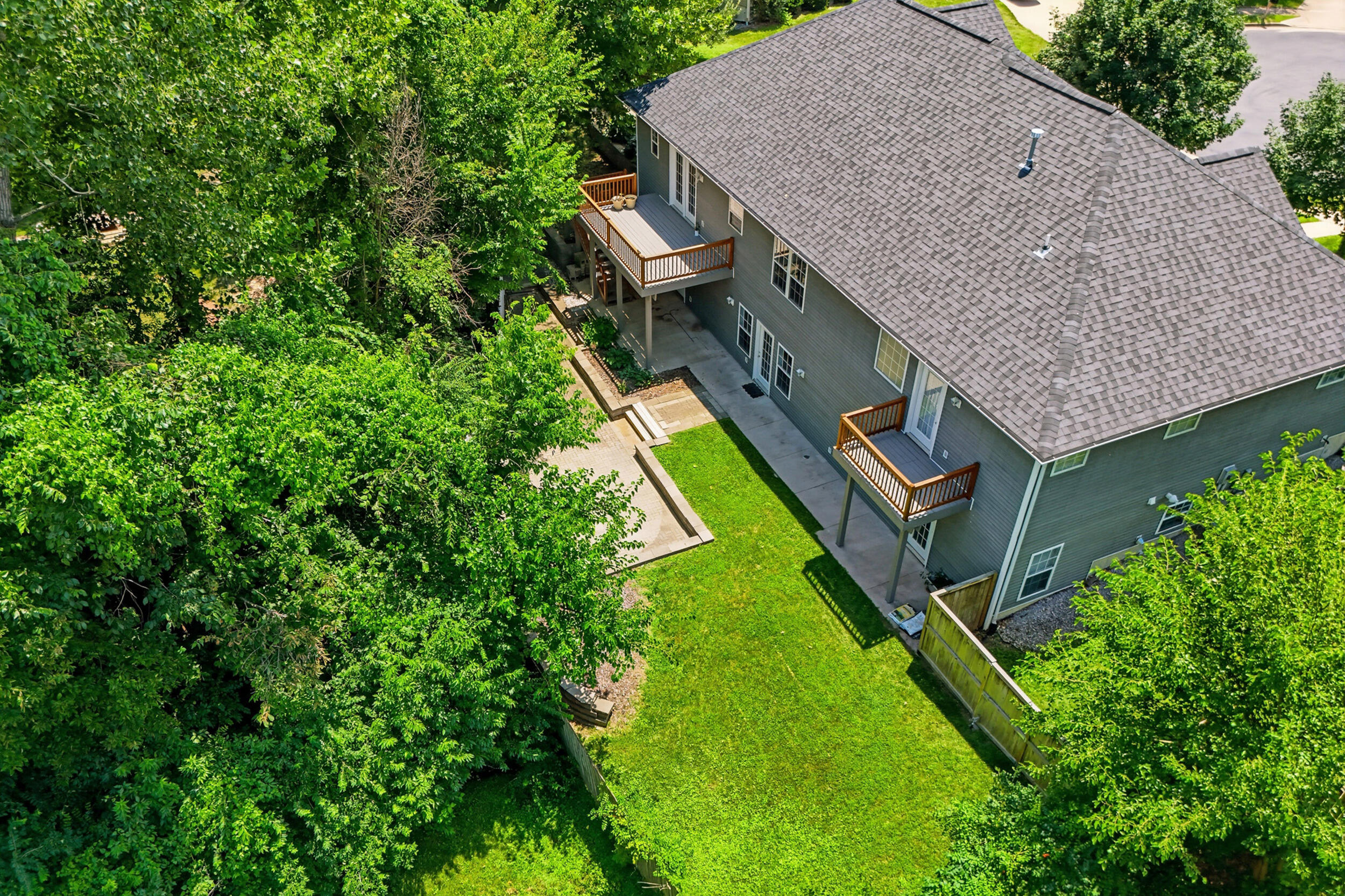 1417 Killarney Dr Property Photo 48