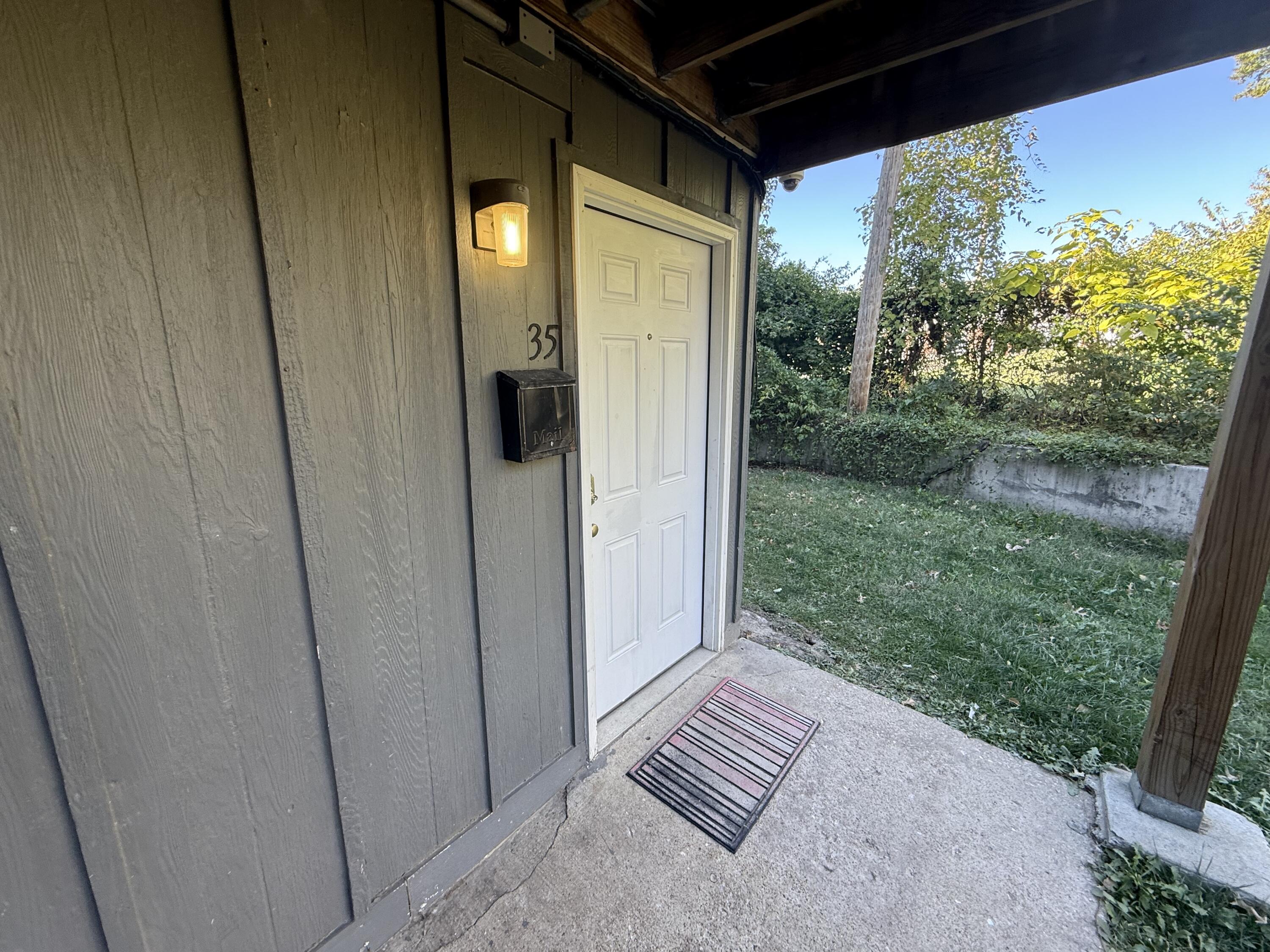 105 N Garth Ave 35 Property Photo 10
