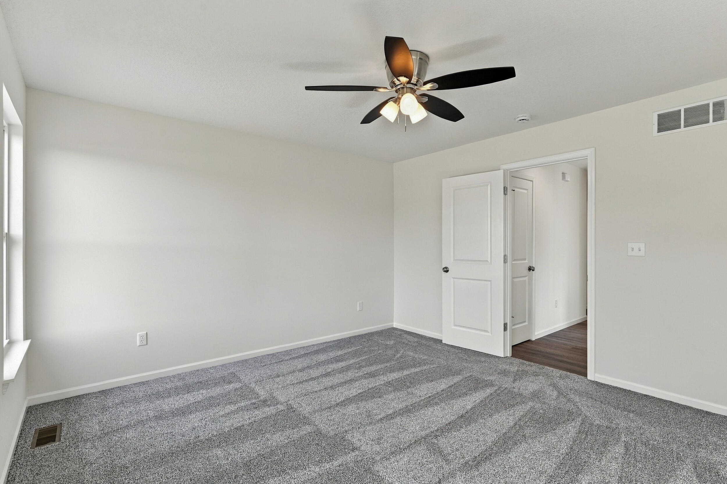 4522 E Brookhill Dr Property Photo 21
