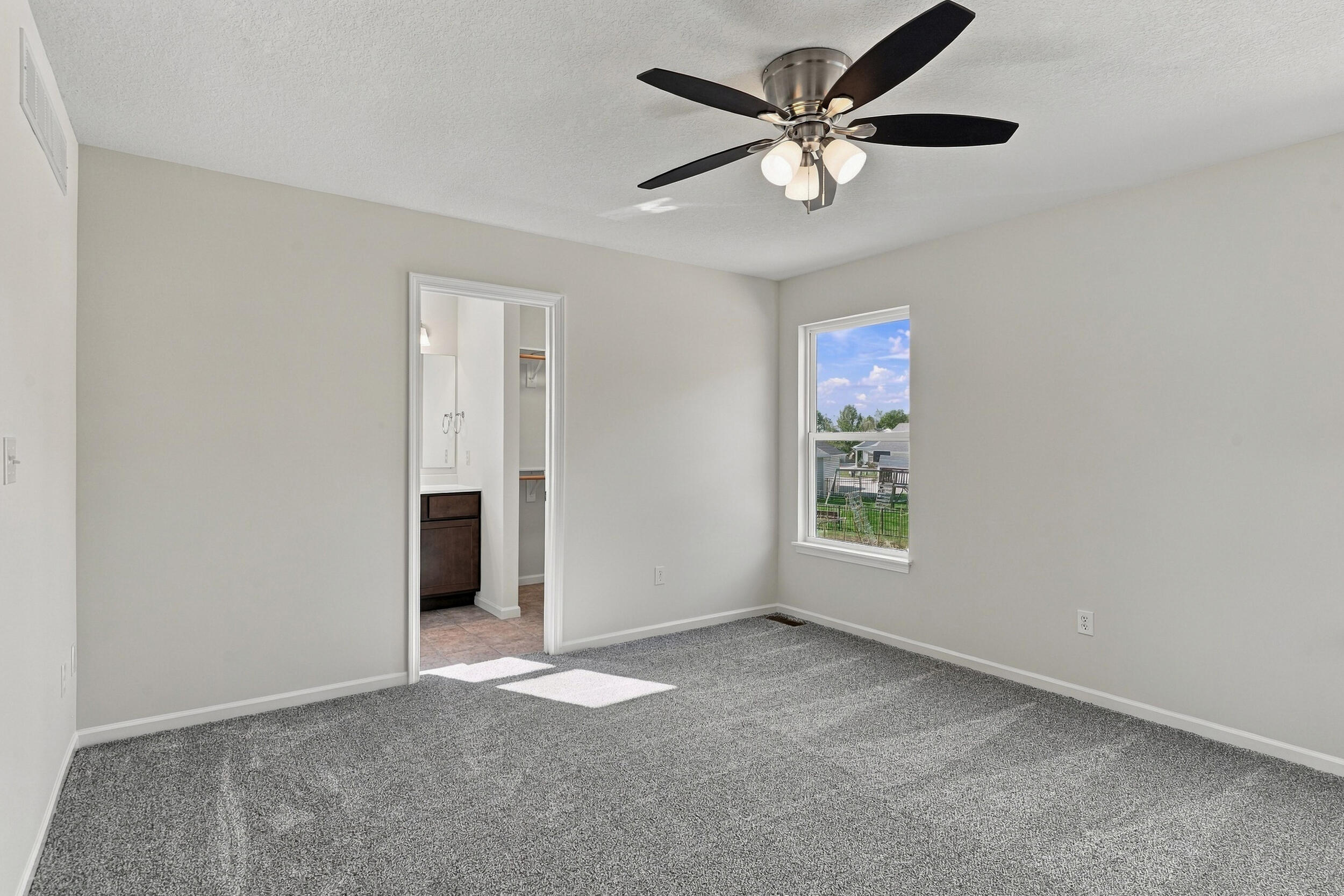 4522 E Brookhill Dr Property Photo 22
