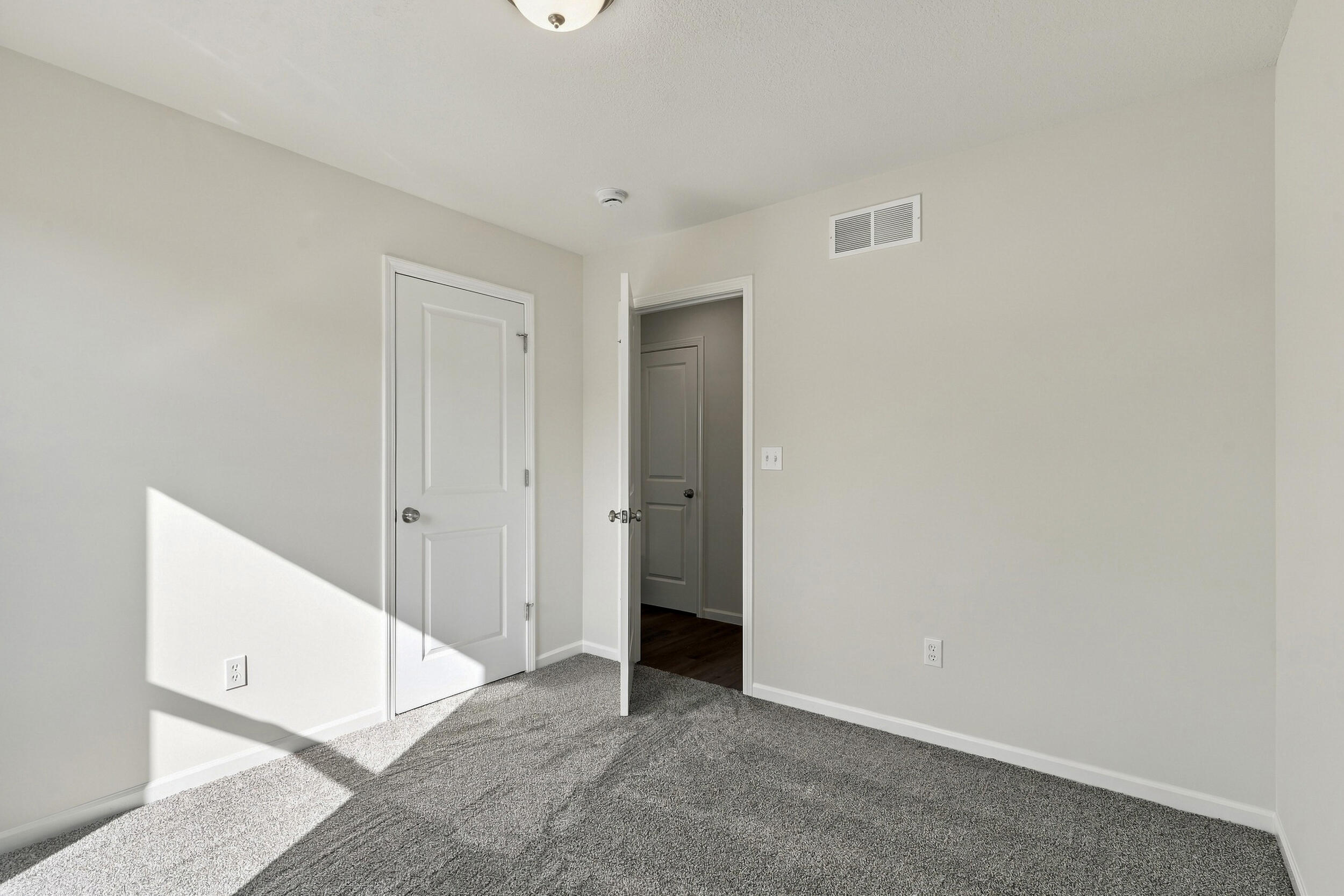 4522 E Brookhill Dr Property Photo 26