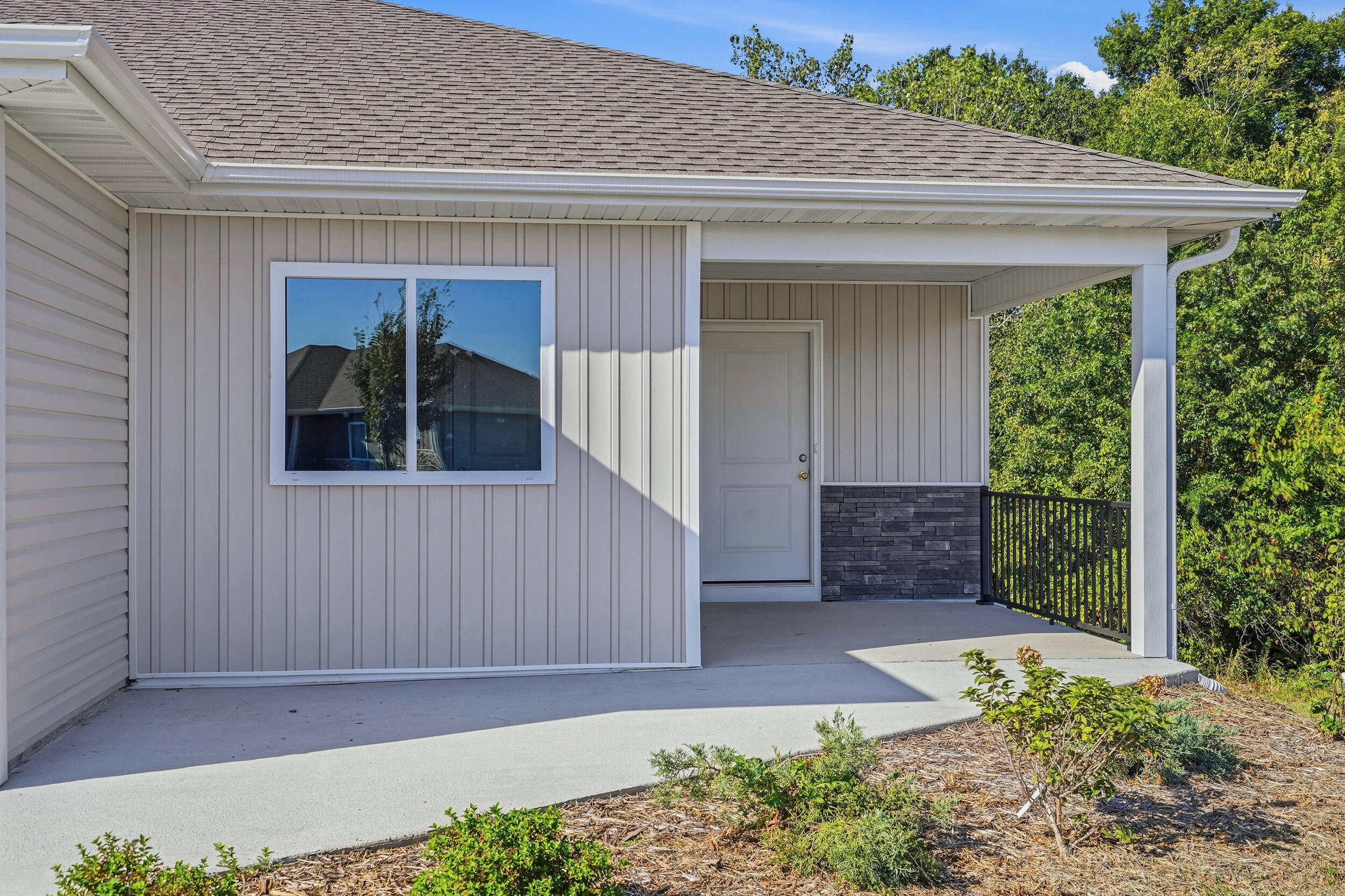 4522 E Brookhill Dr Property Photo 58