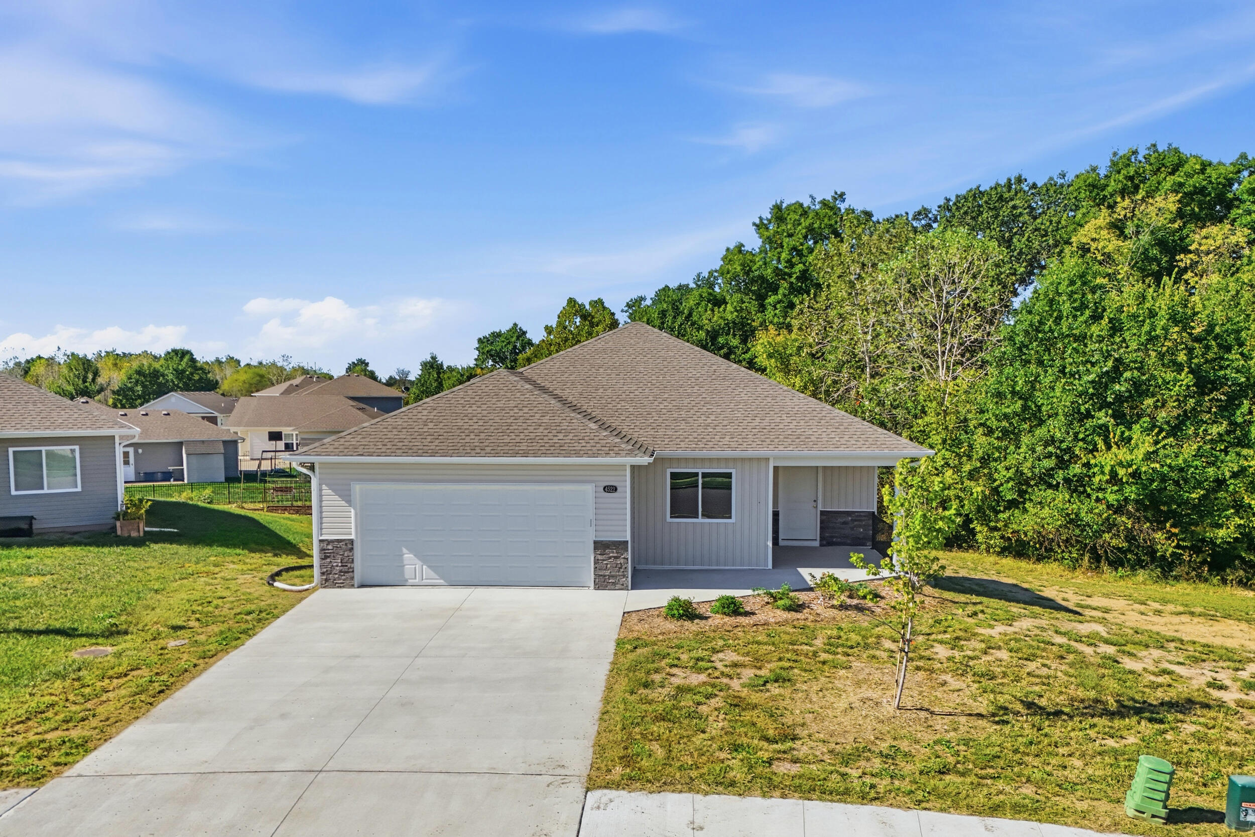4522 E Brookhill Dr Property Photo 62