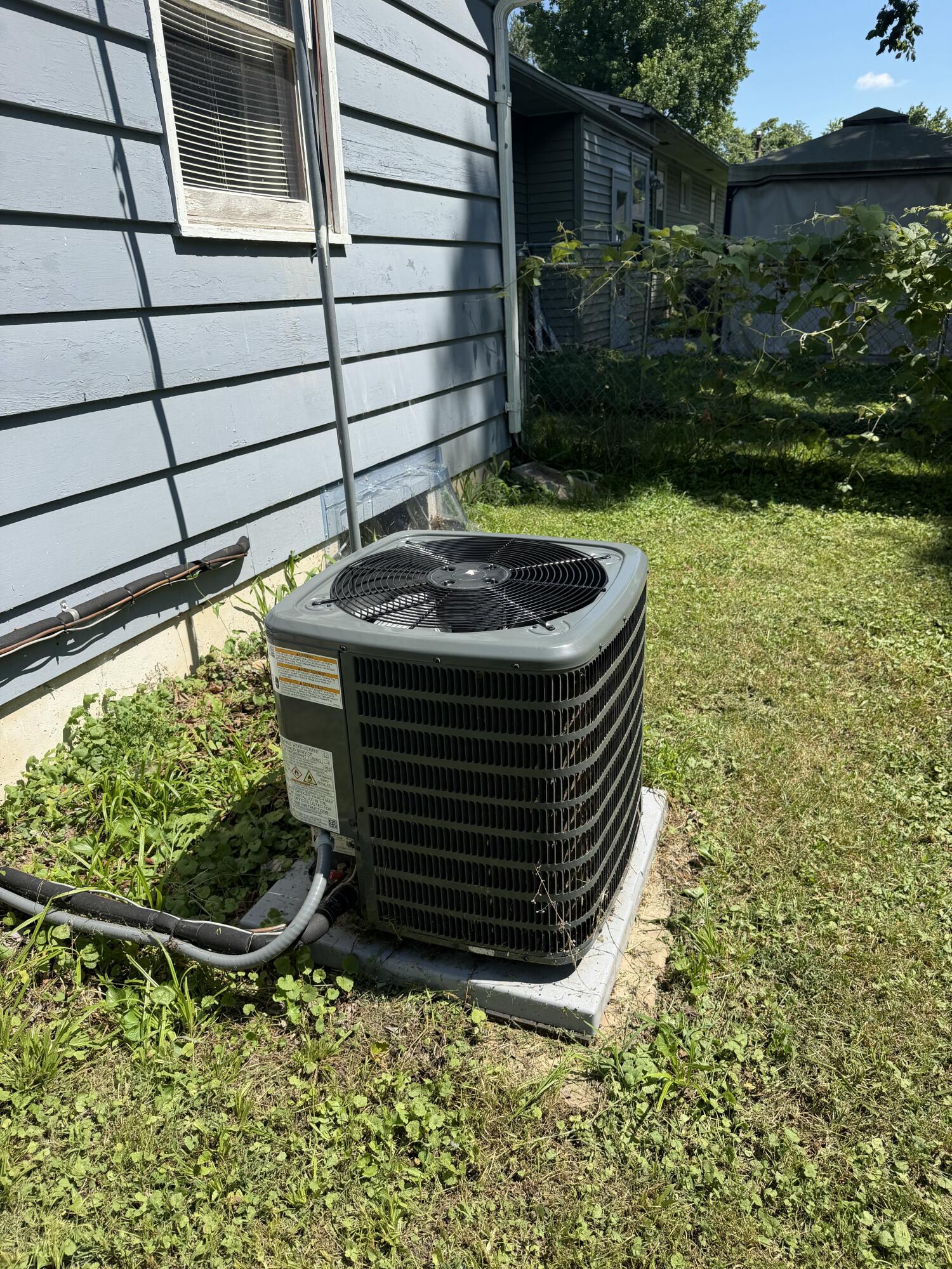 1025 Taylor St Property Photo 17
