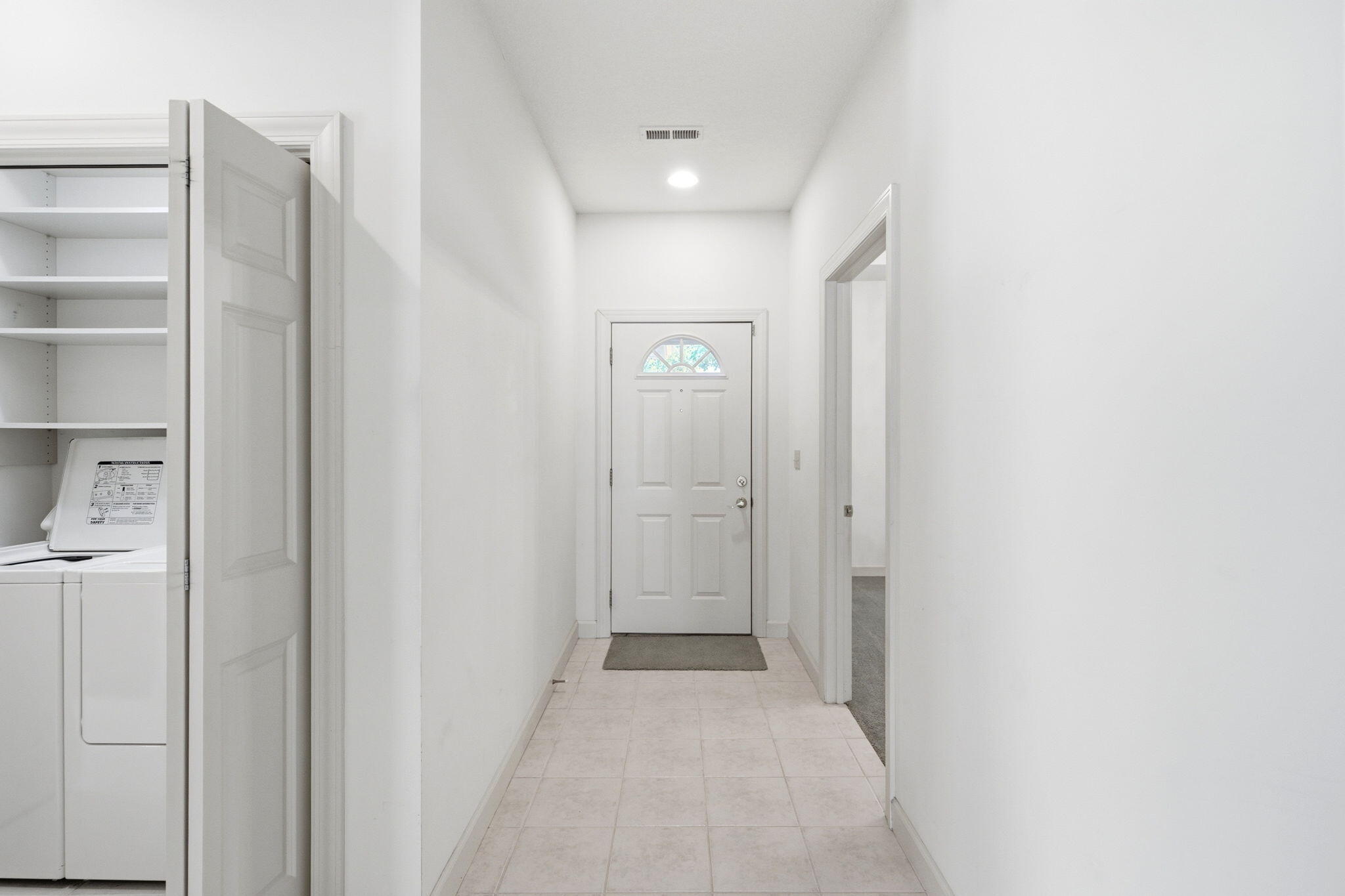 206 Blue Sky Ct Property Photo 4