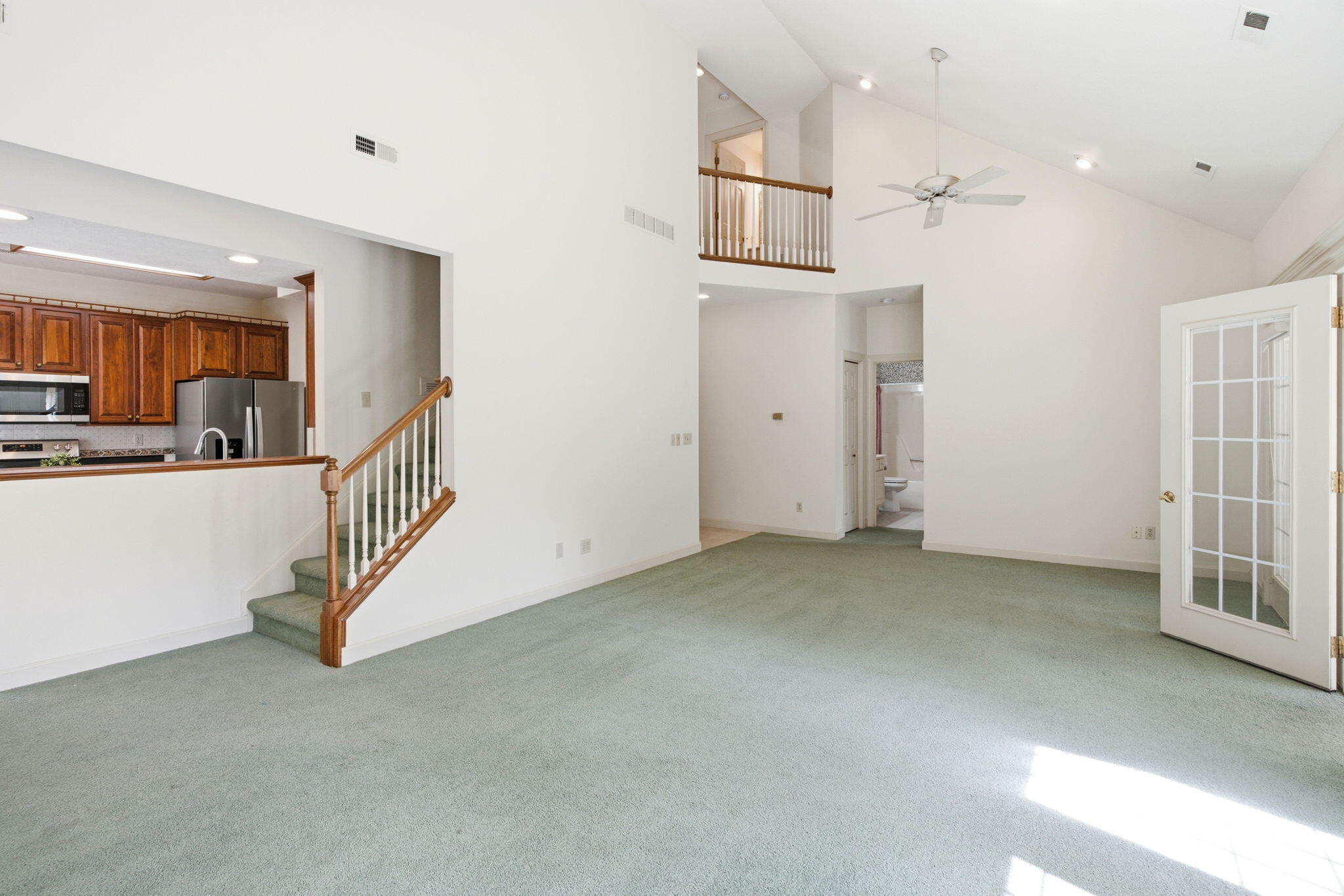 206 Blue Sky Ct Property Photo 6