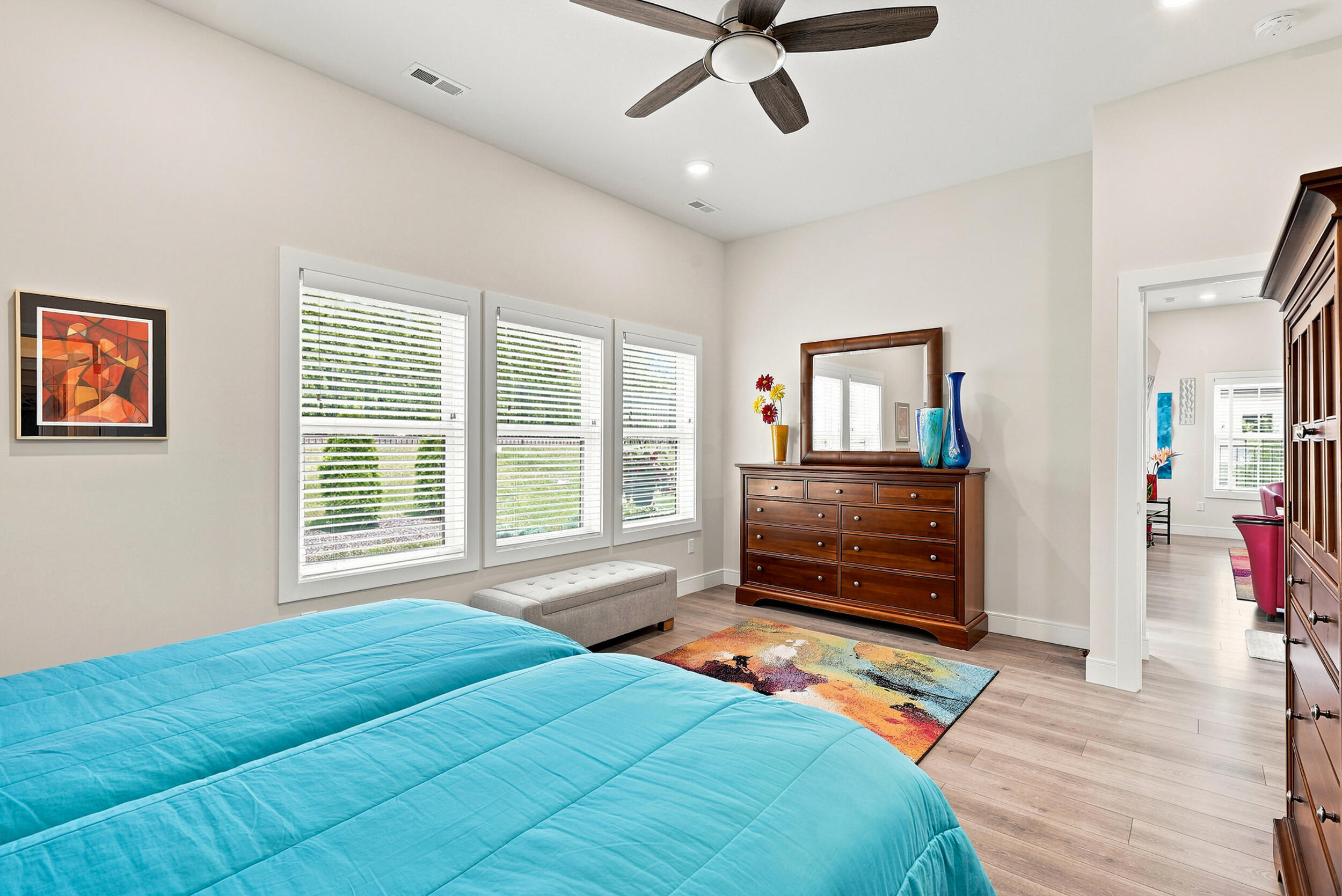 6306 Murano Way Property Photo 23