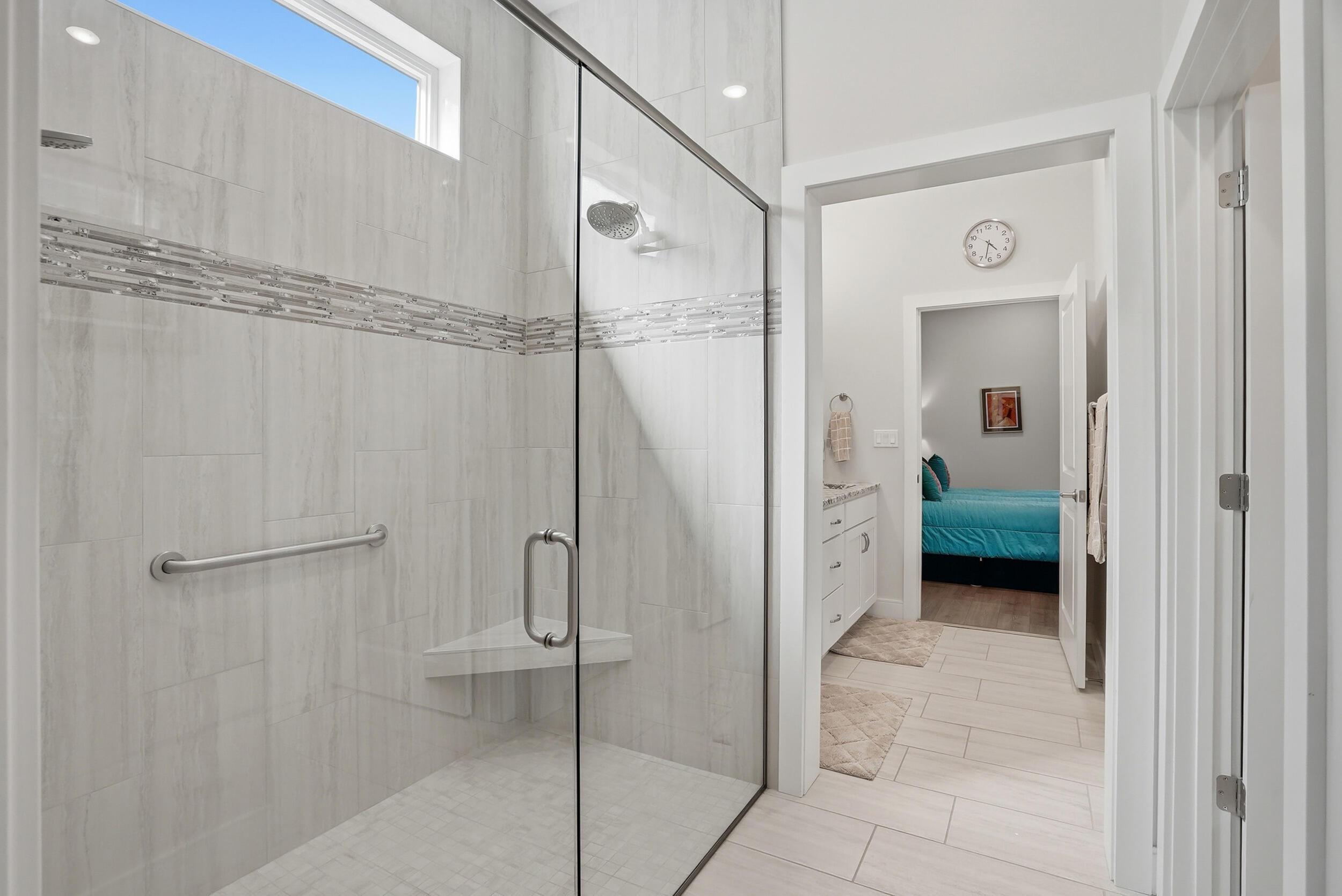 6306 Murano Way Property Photo 26