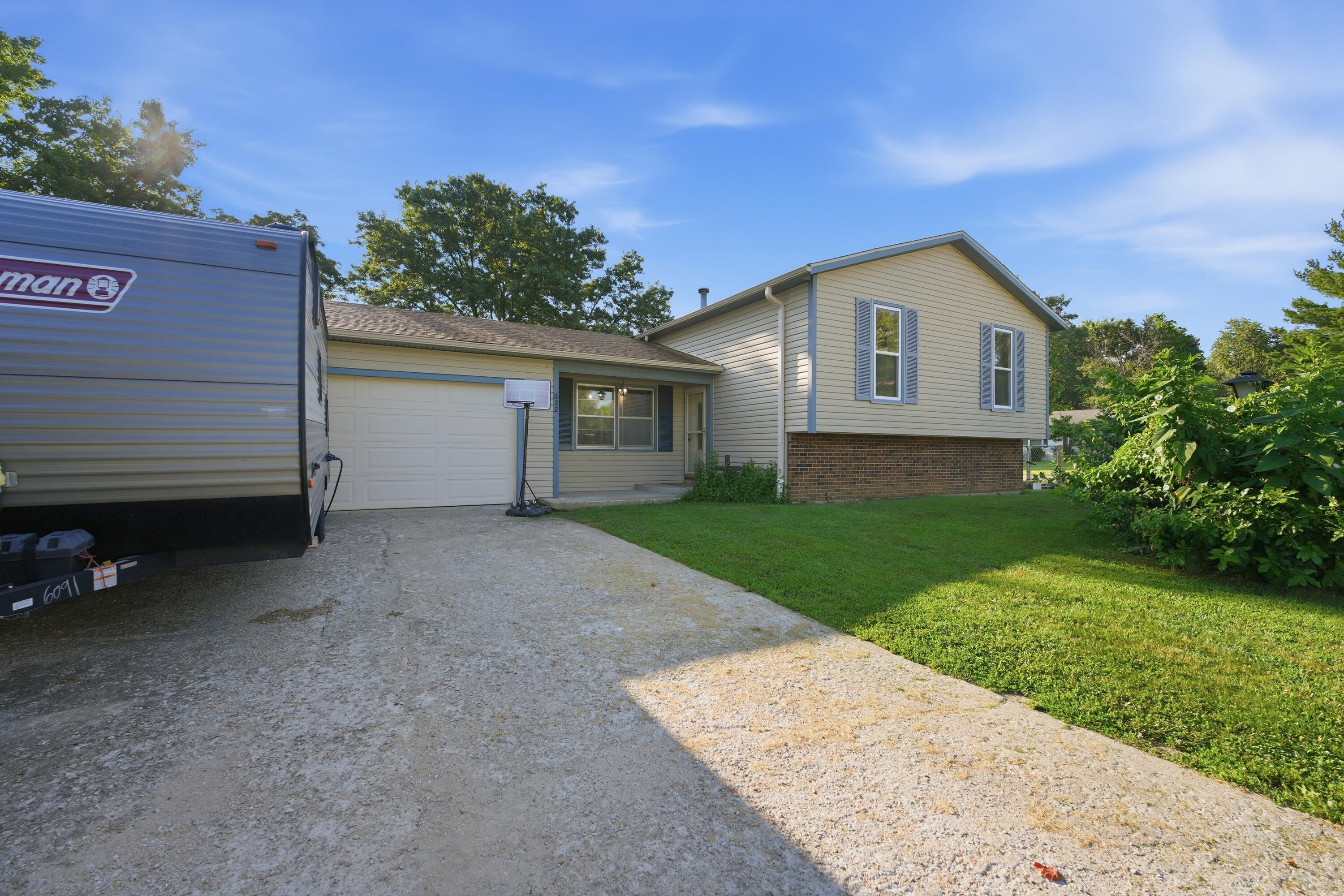 622 Wescott Ln Property Photo 1