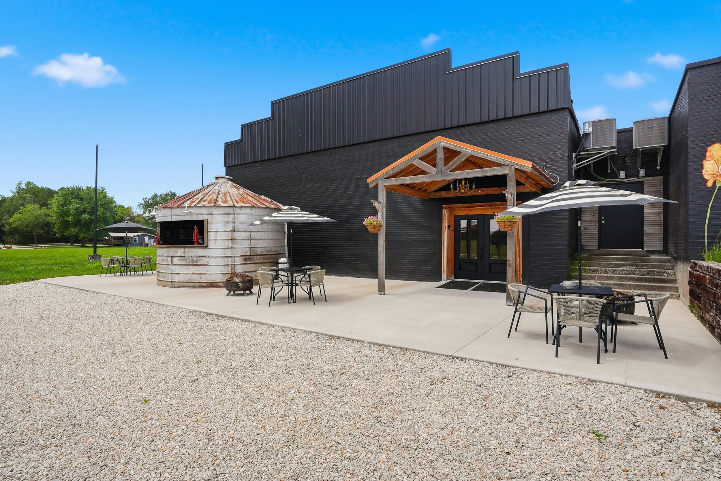 128 State Highway K Property Photo 51