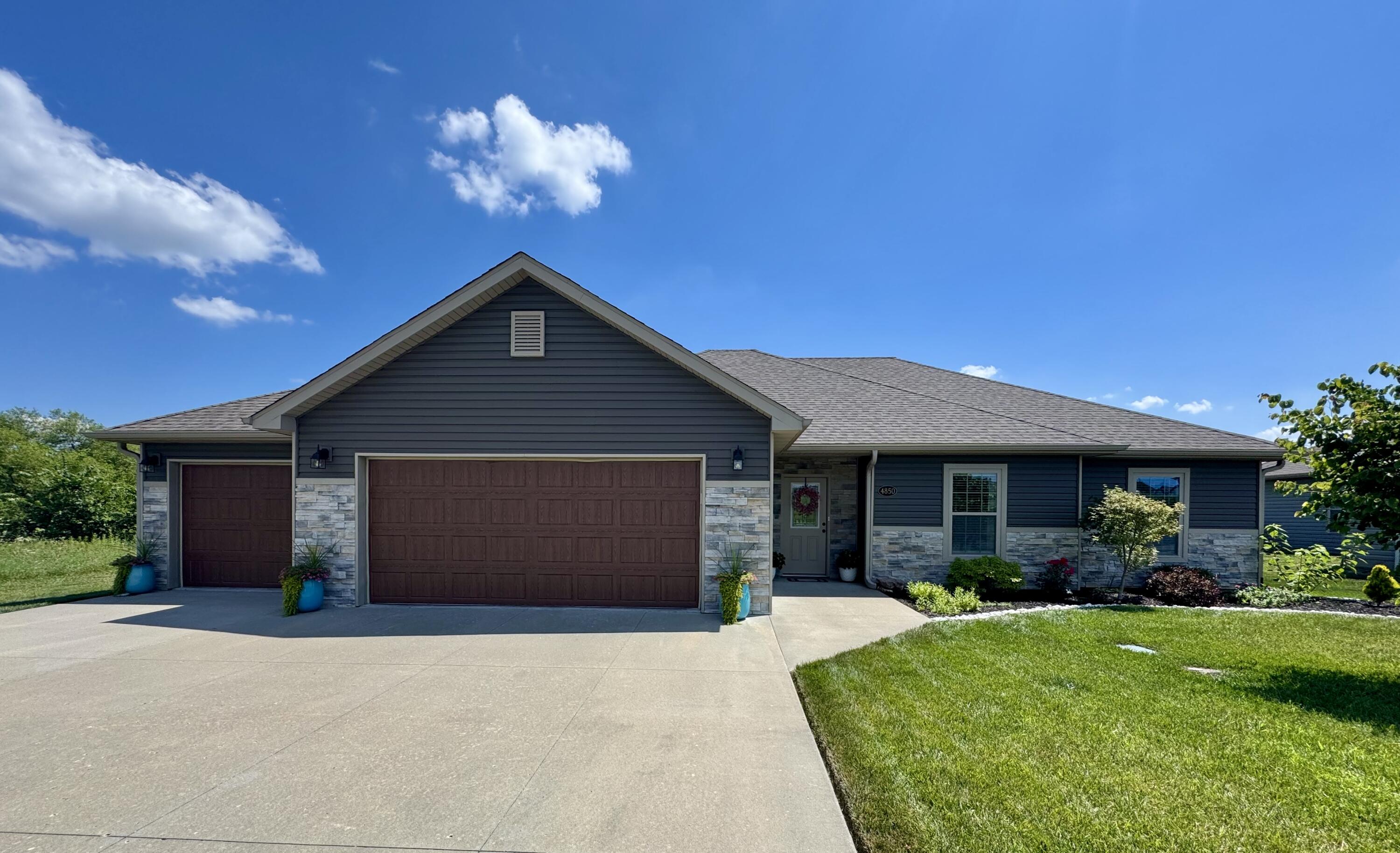 4850 E Liberty Ln Property Photo 1