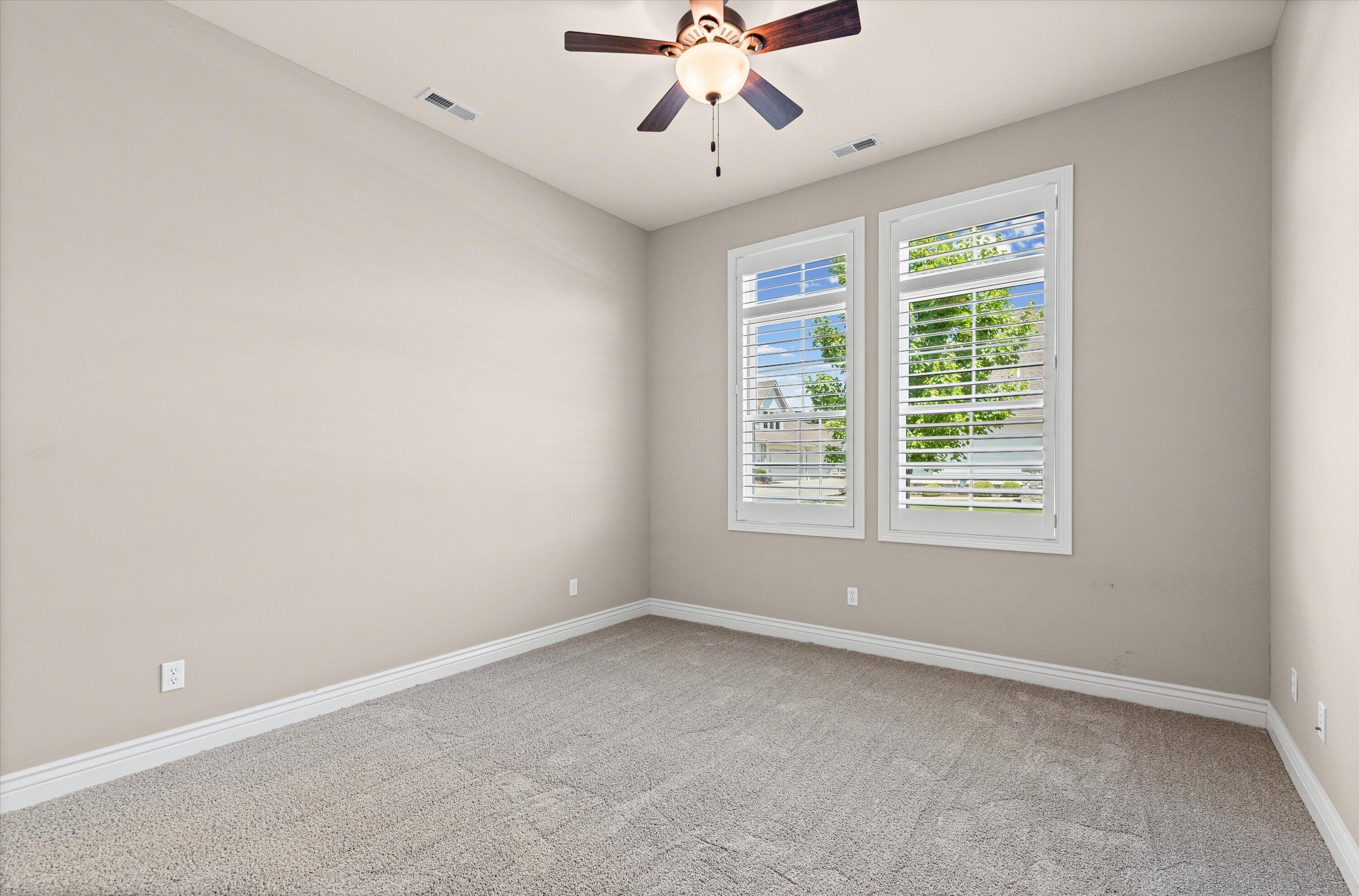 1704 Linkside Dr Property Photo 10