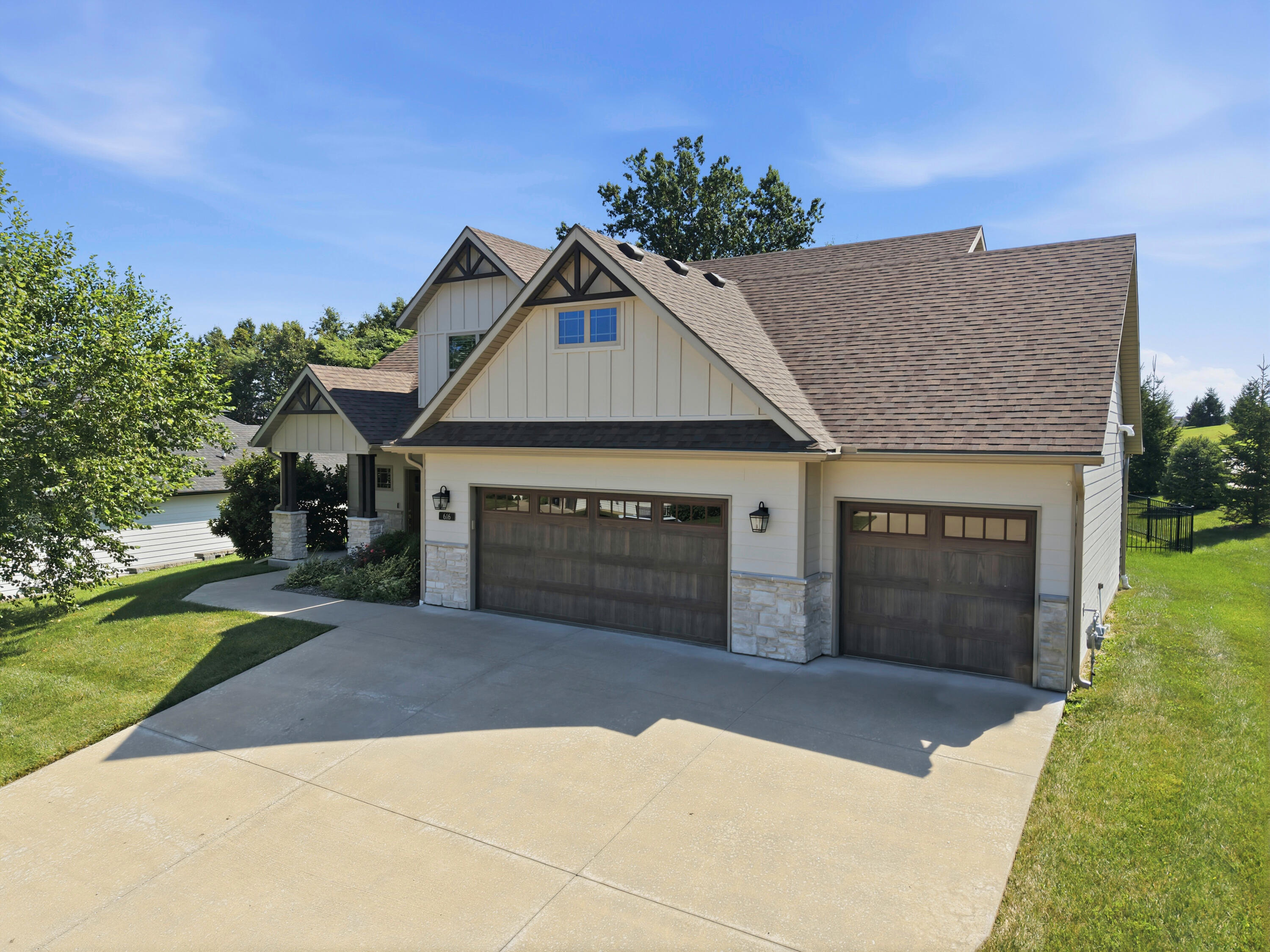 616 Sahalee Ct Property Photo 60