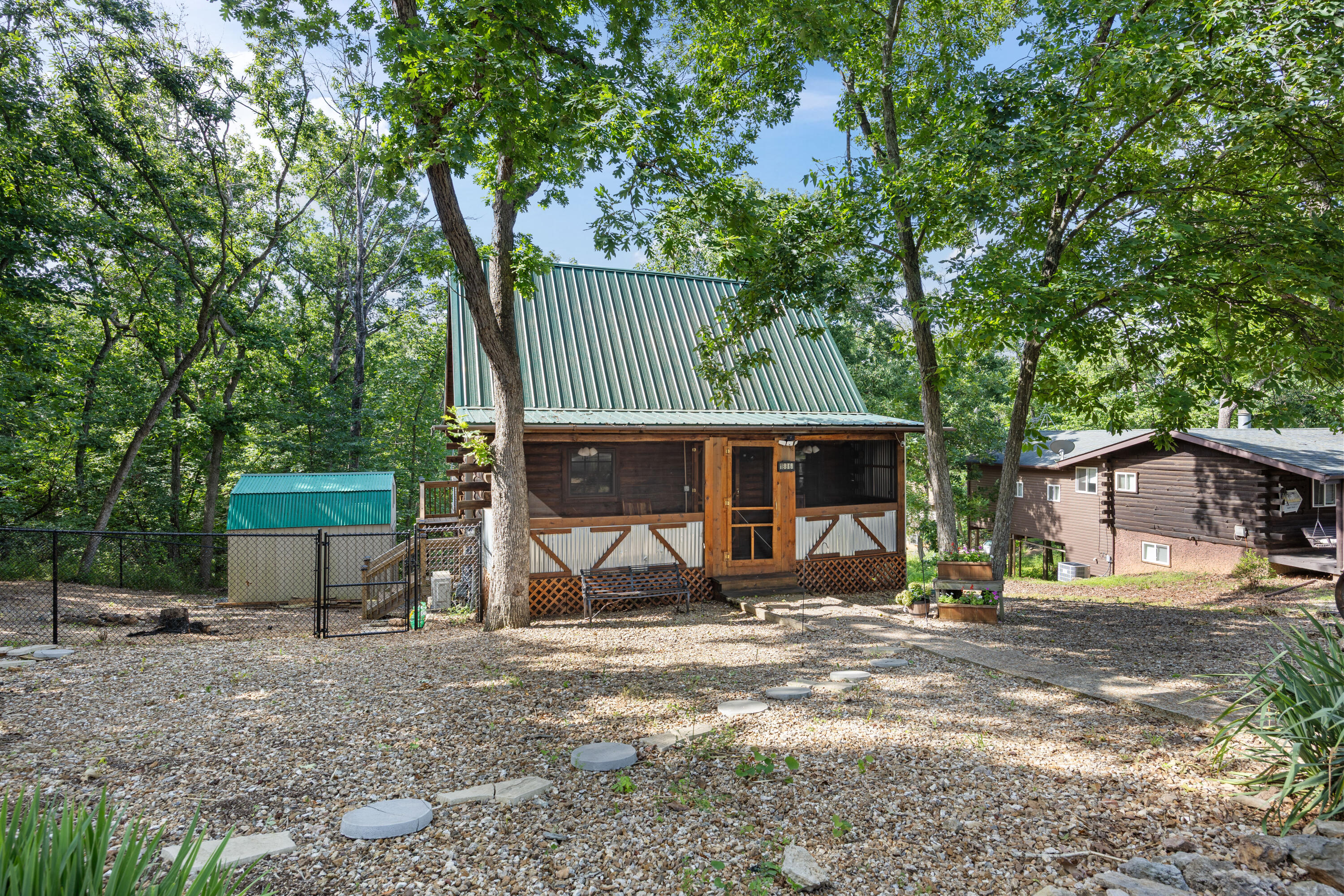 1886 Bittersweet Rd Property Photo 1