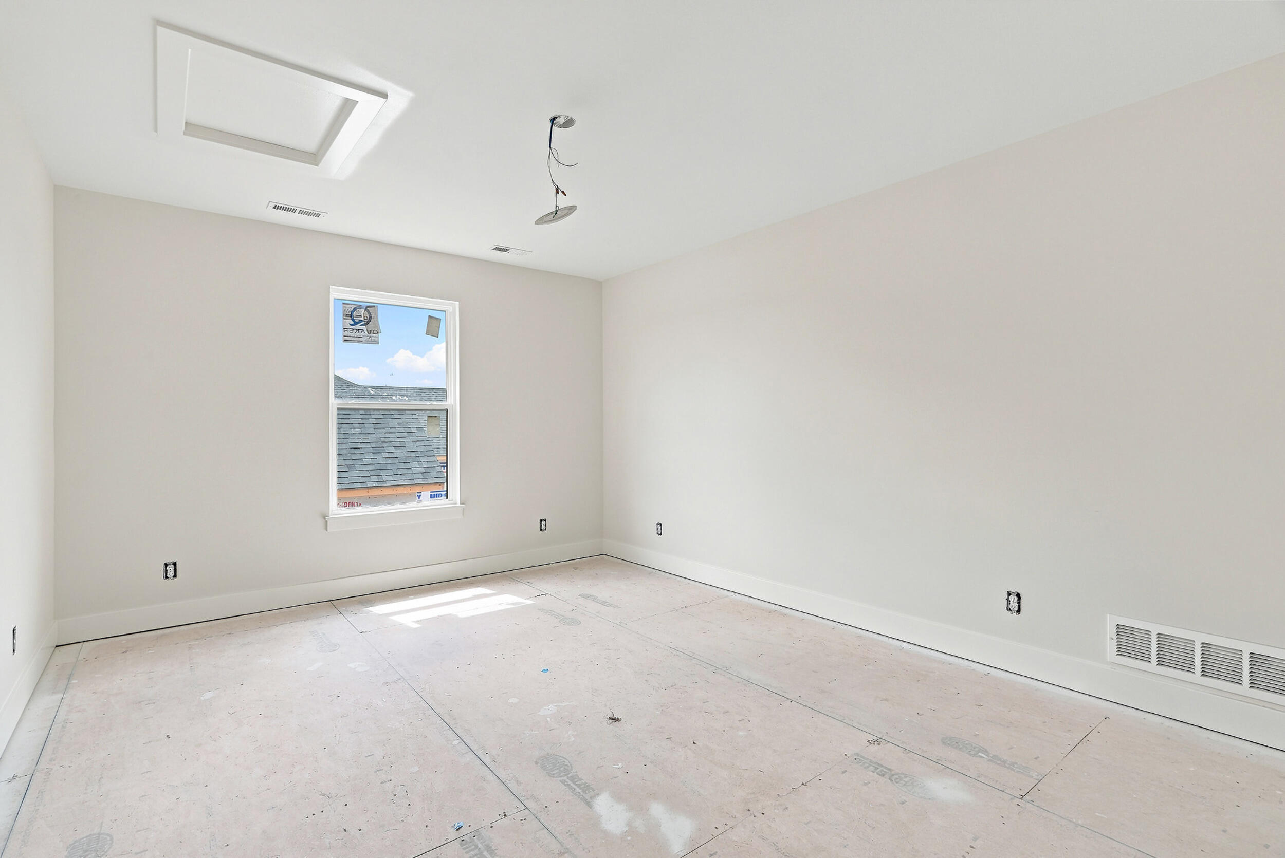 1008 Brockton Dr Property Photo 27