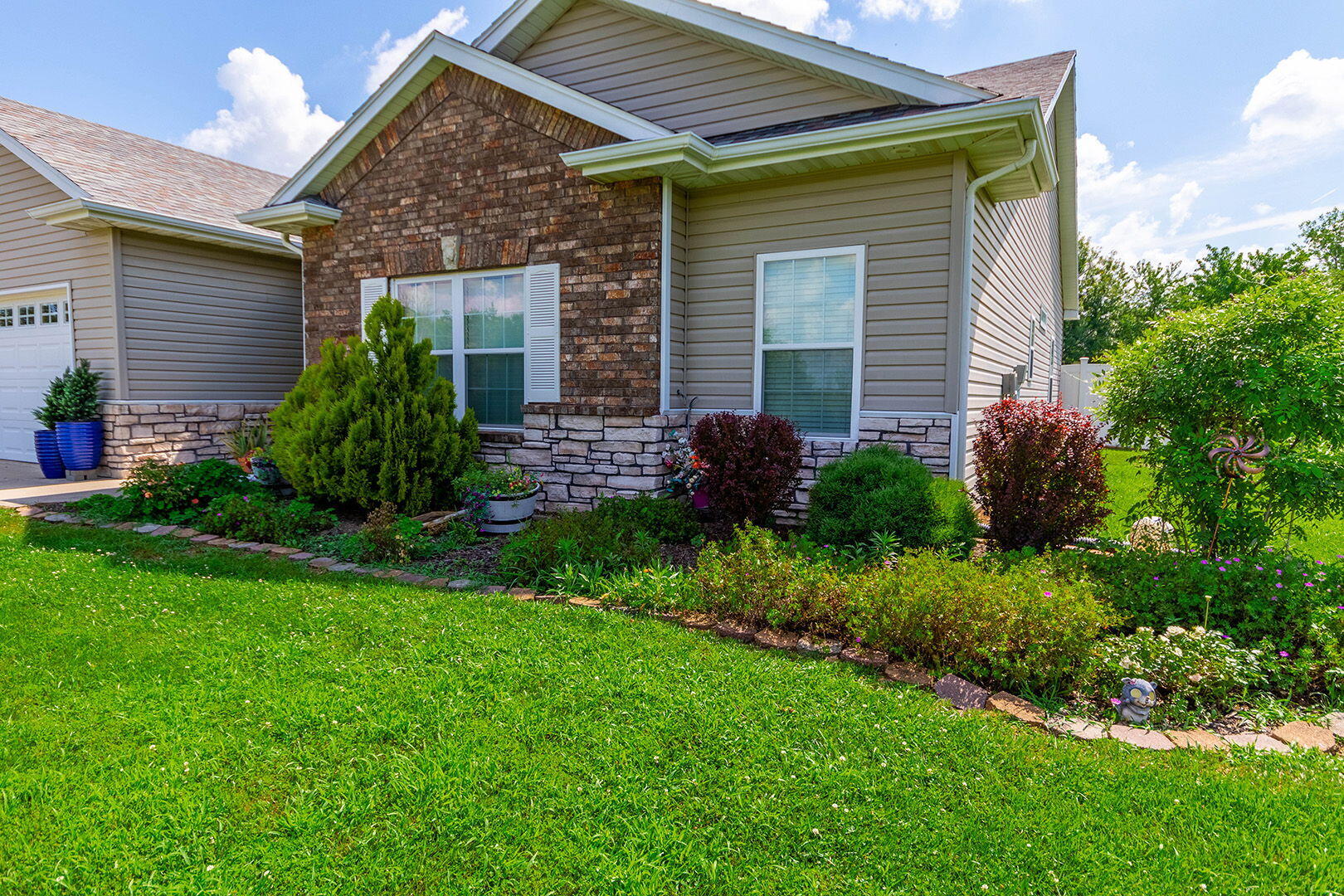 7012 Greenwood Hills Property Photo 49