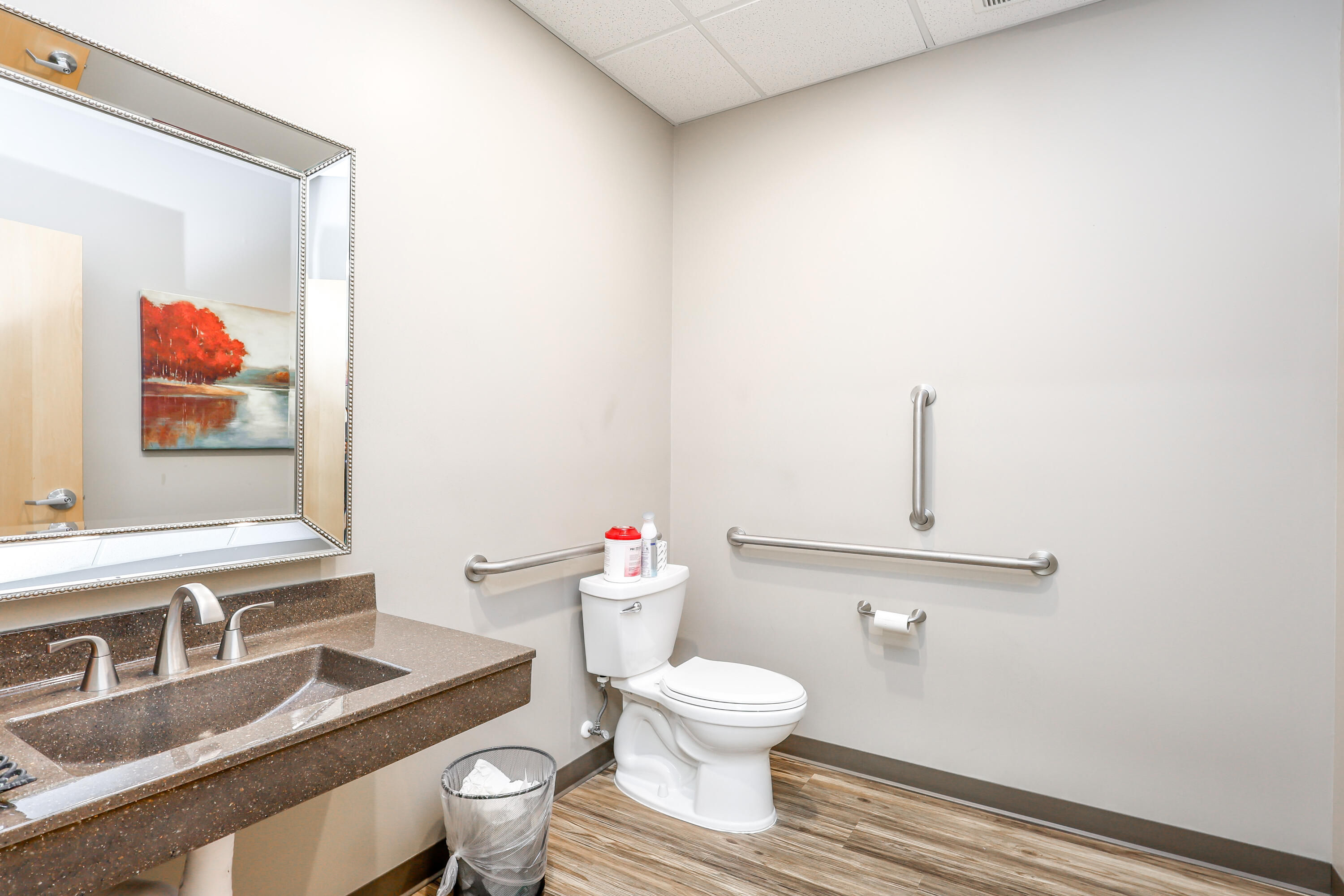 2807 W Broadway 105&107 Property Photo 14