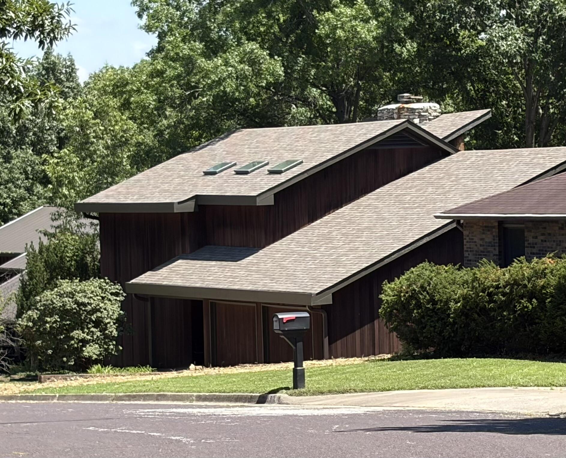 908 Pin Oak Ct Property Photo 1