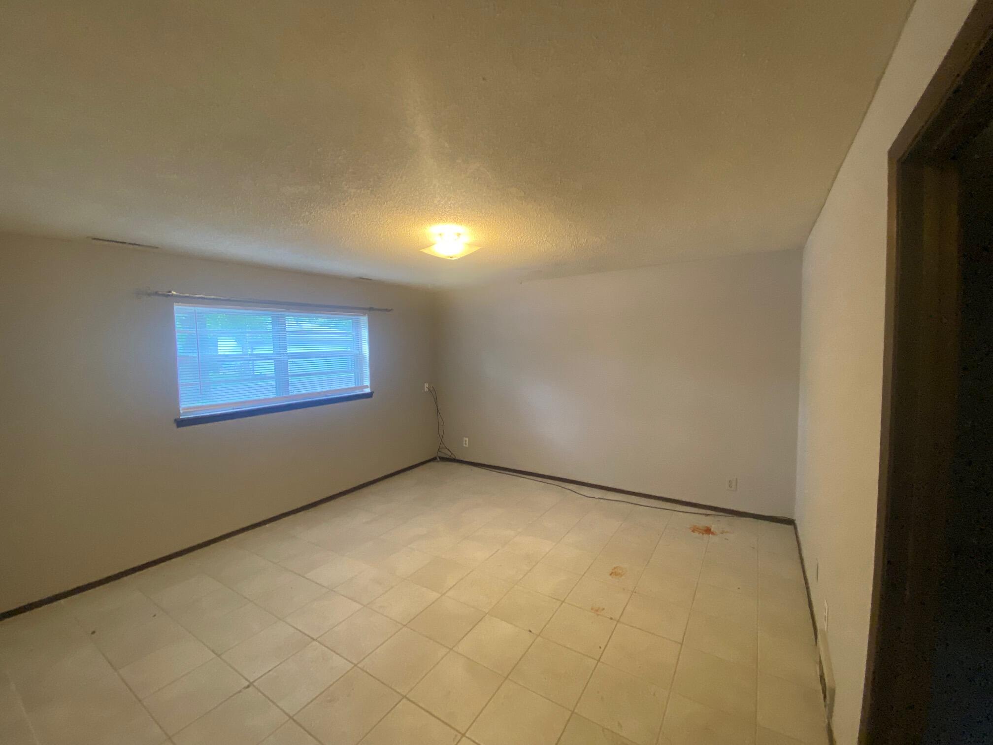 1300 S Roseta Ave Property Photo 15