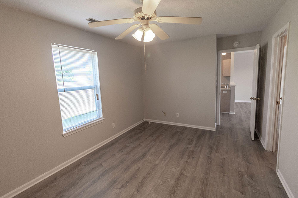 4307 Derby Ridge Dr Property Photo 12