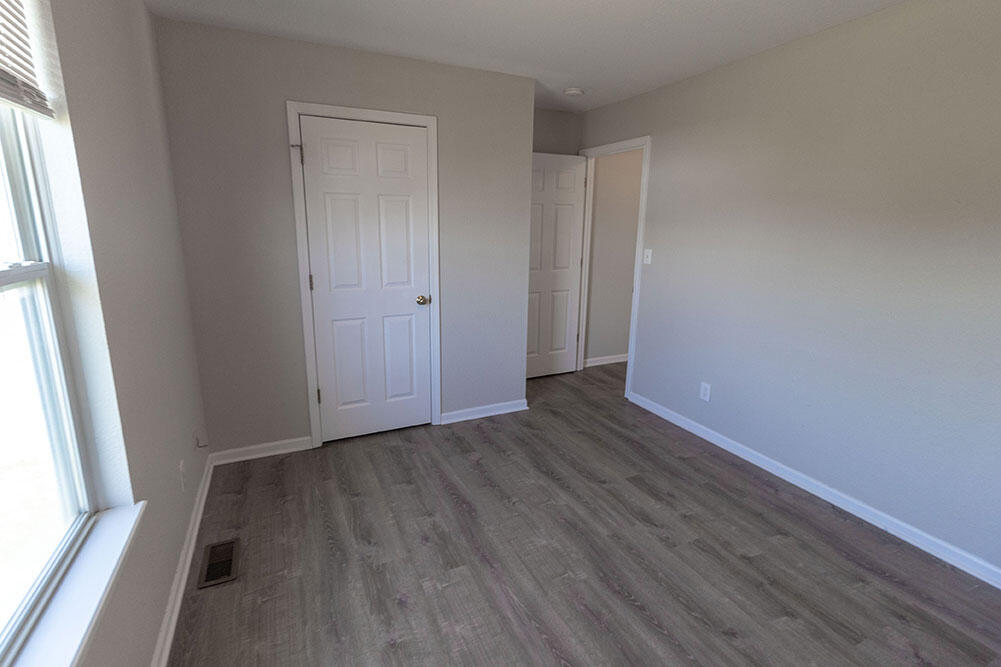 4307 Derby Ridge Dr Property Photo 16