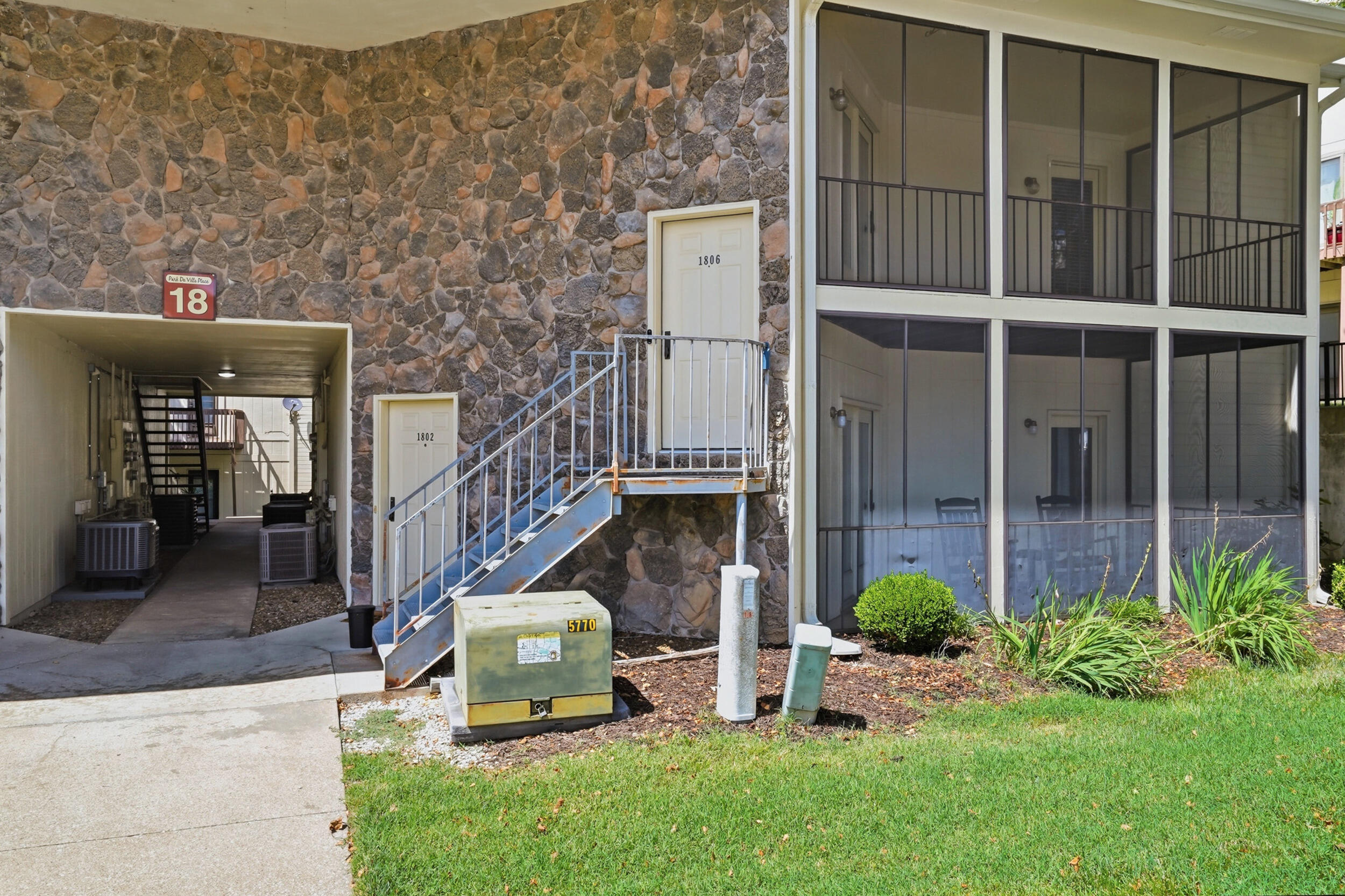 1806 Park Deville Pl Property Photo 1