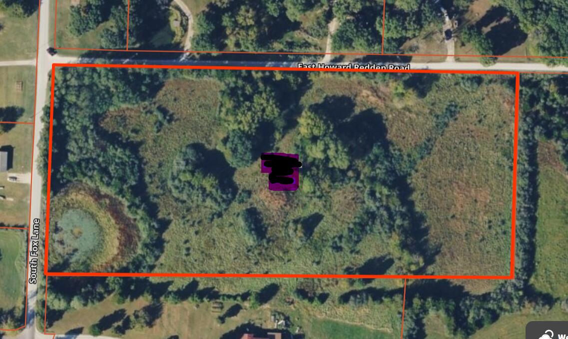 S Fox Ln Property Photo 1