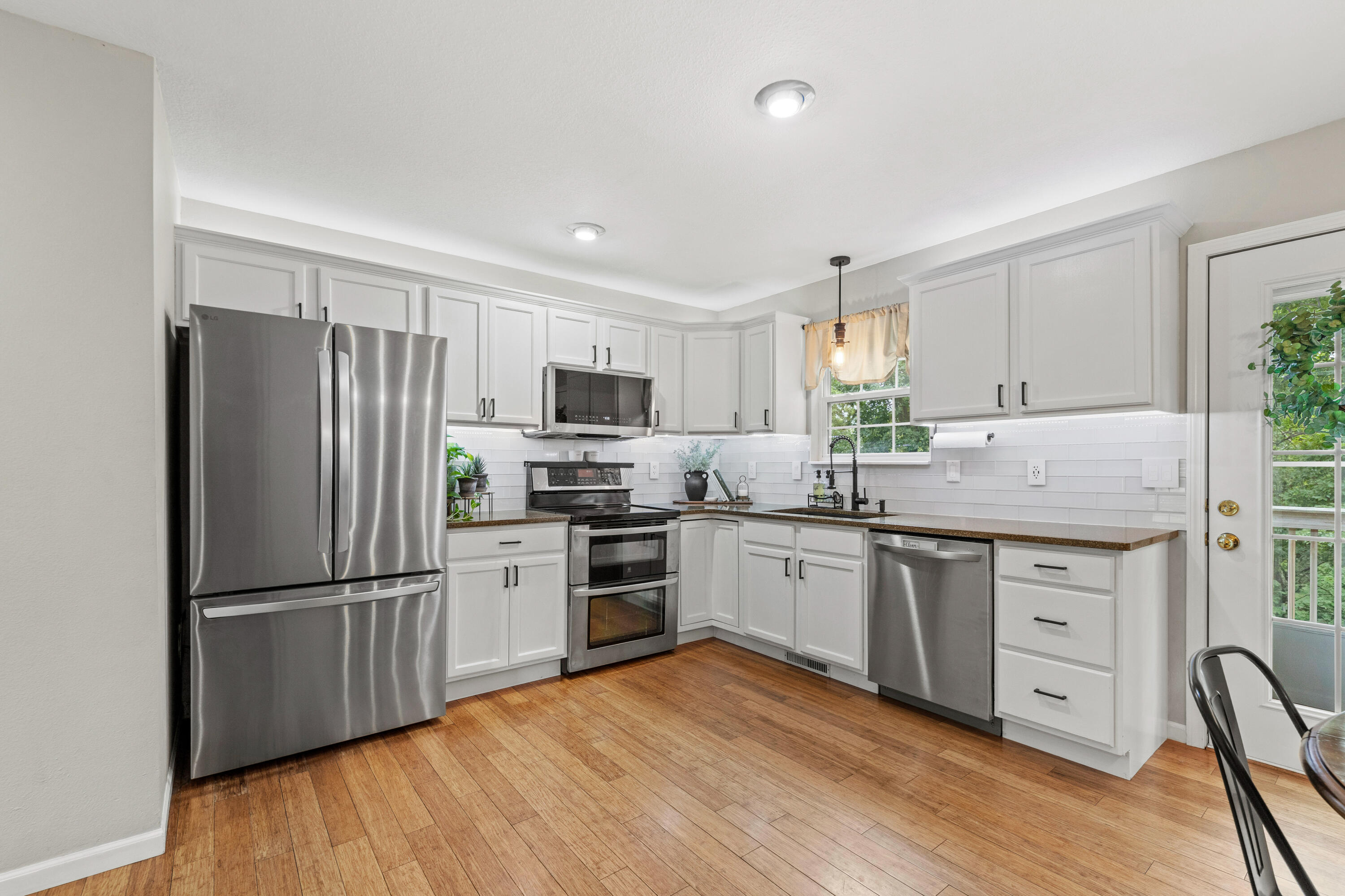 2911 Shingo Ct Property Photo 15