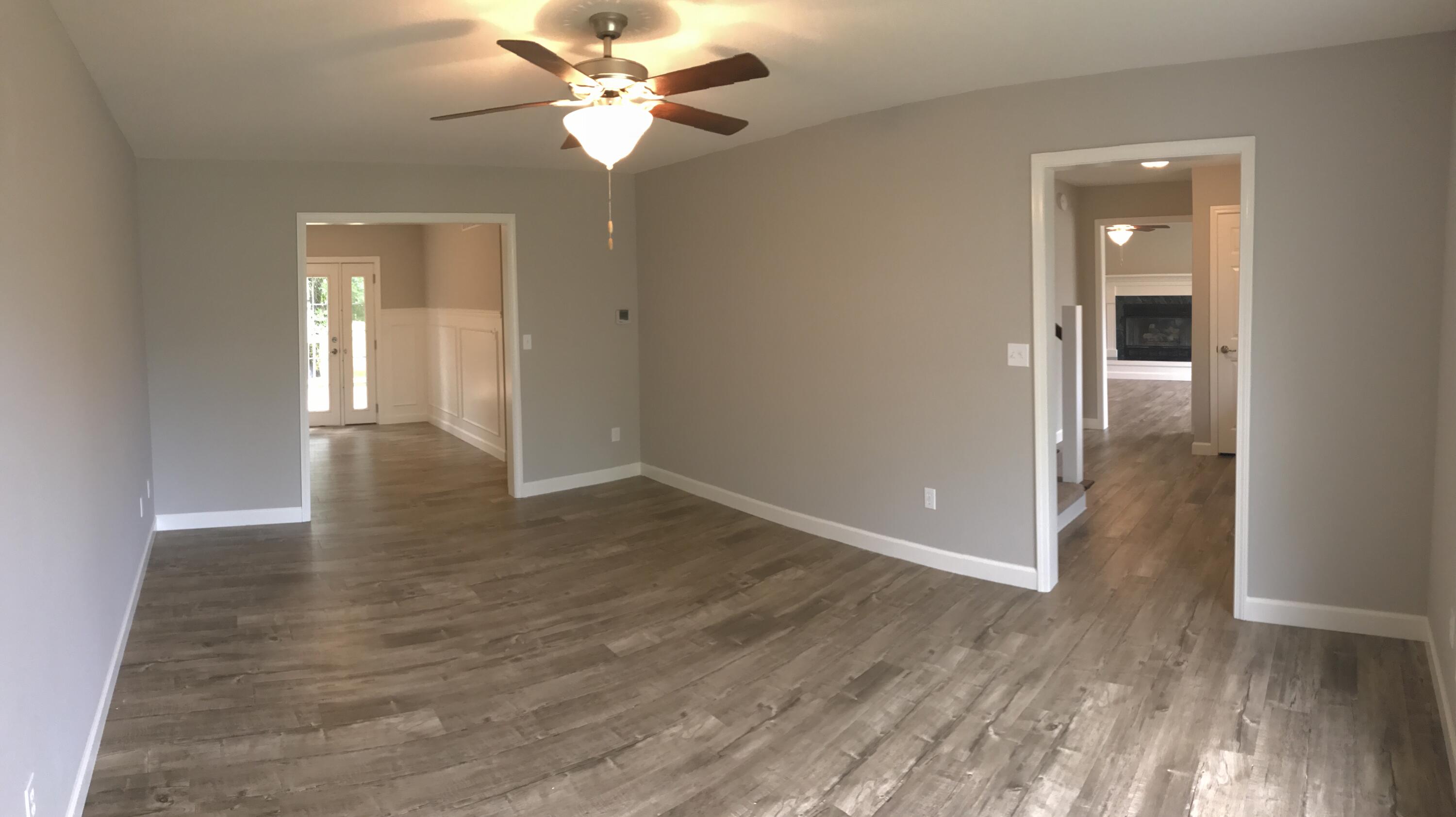 4518 E Bridgewood Dr Property Photo 4
