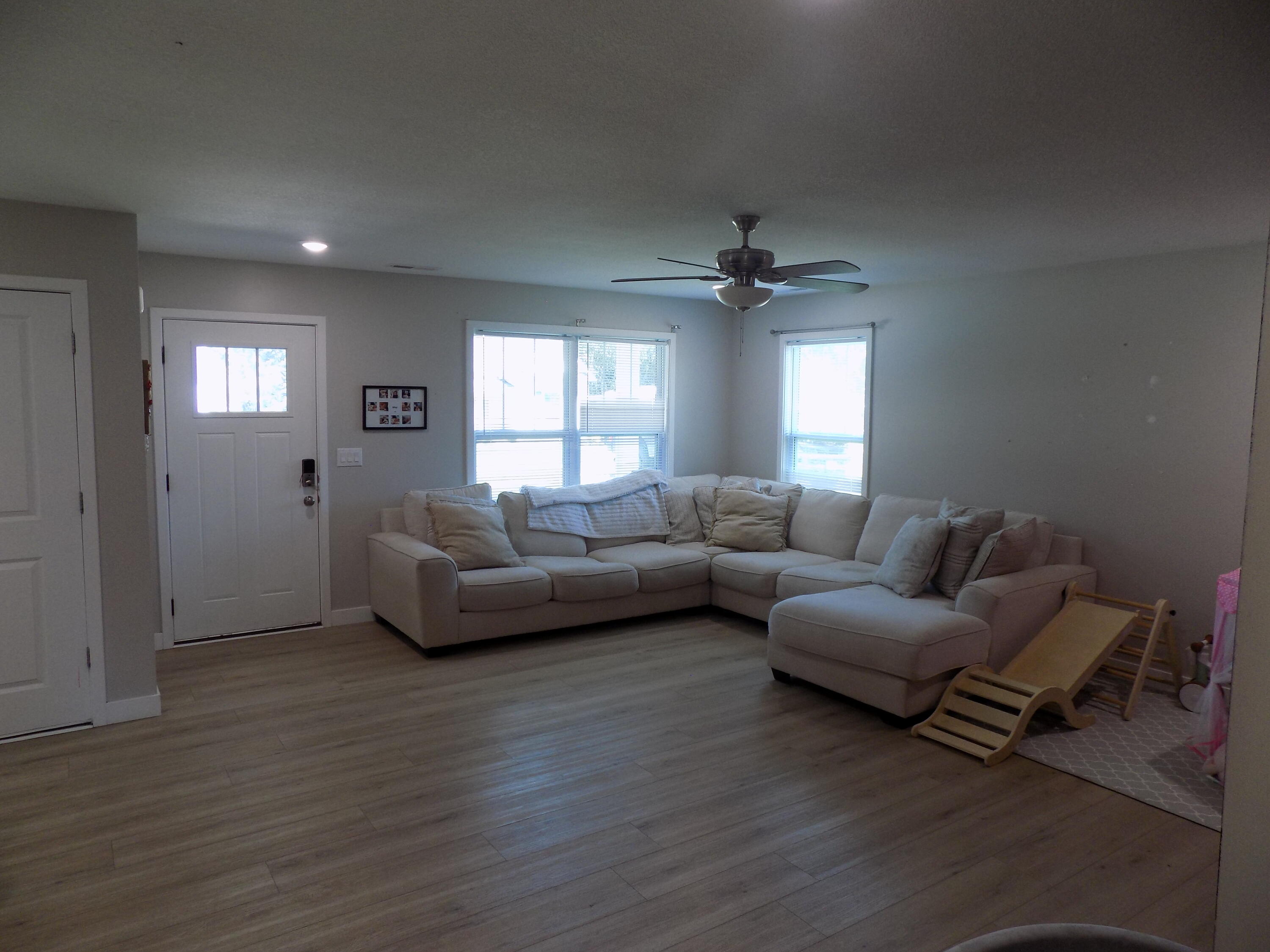 534 Barrow St Property Photo 5