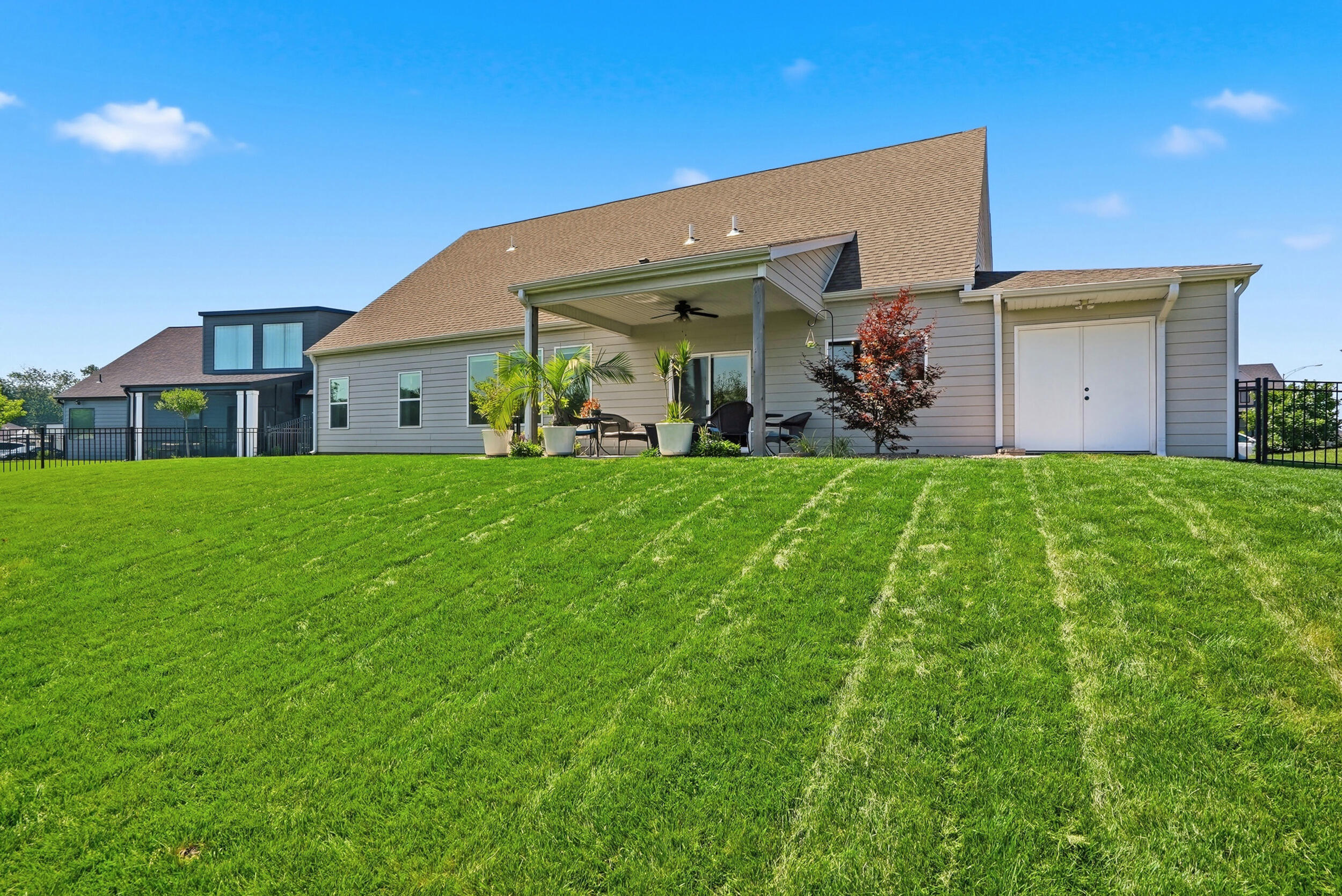 1004 Shore Acres Loop Property Photo 44