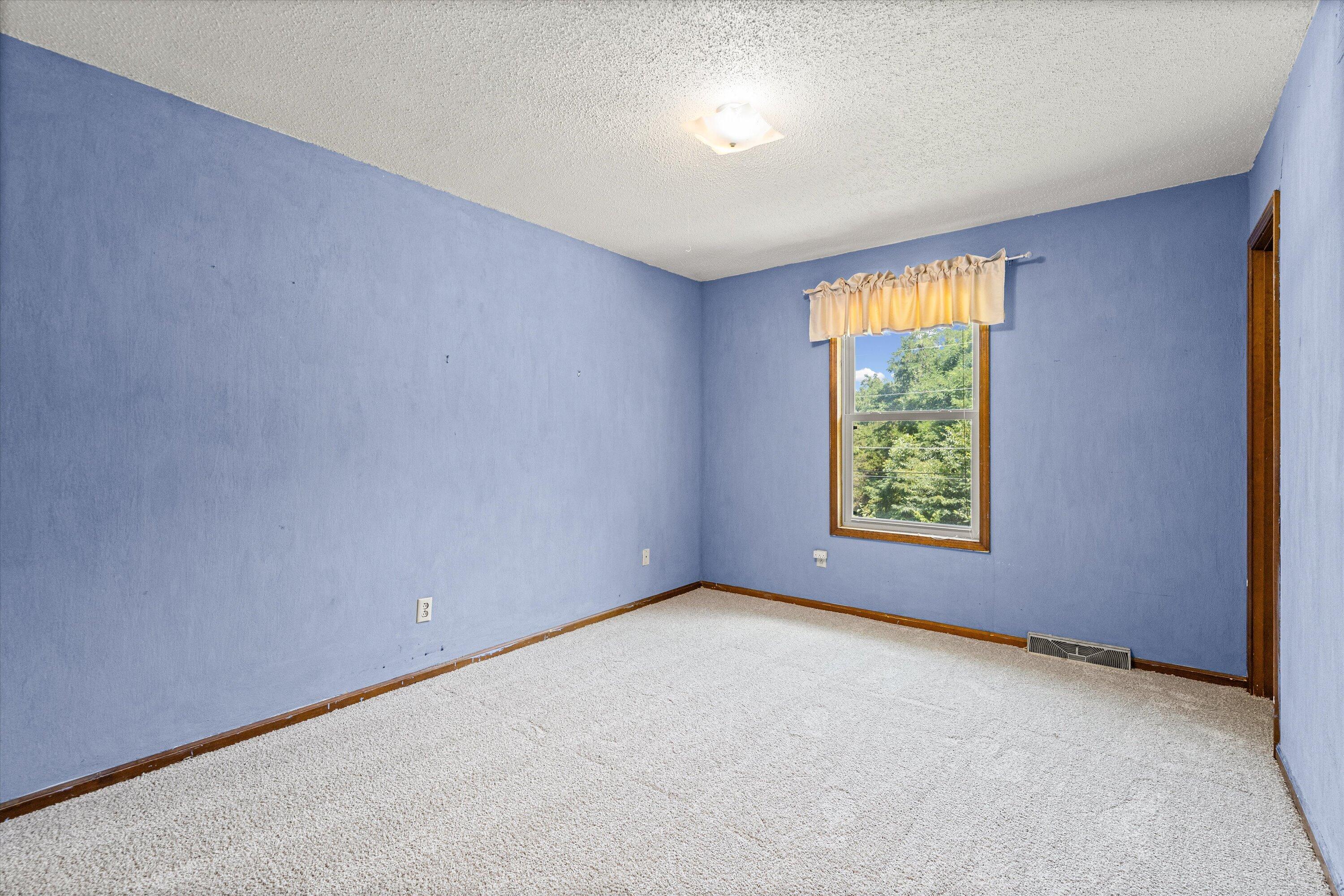 2709 Pine Dr Property Photo 16