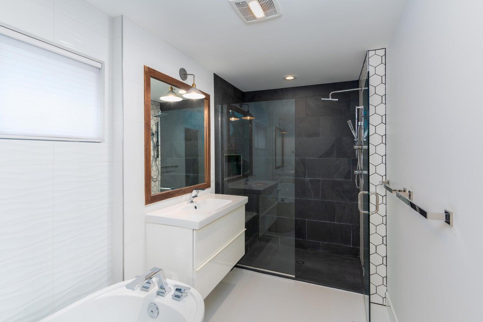 609 Black Wolf Property Photo 14