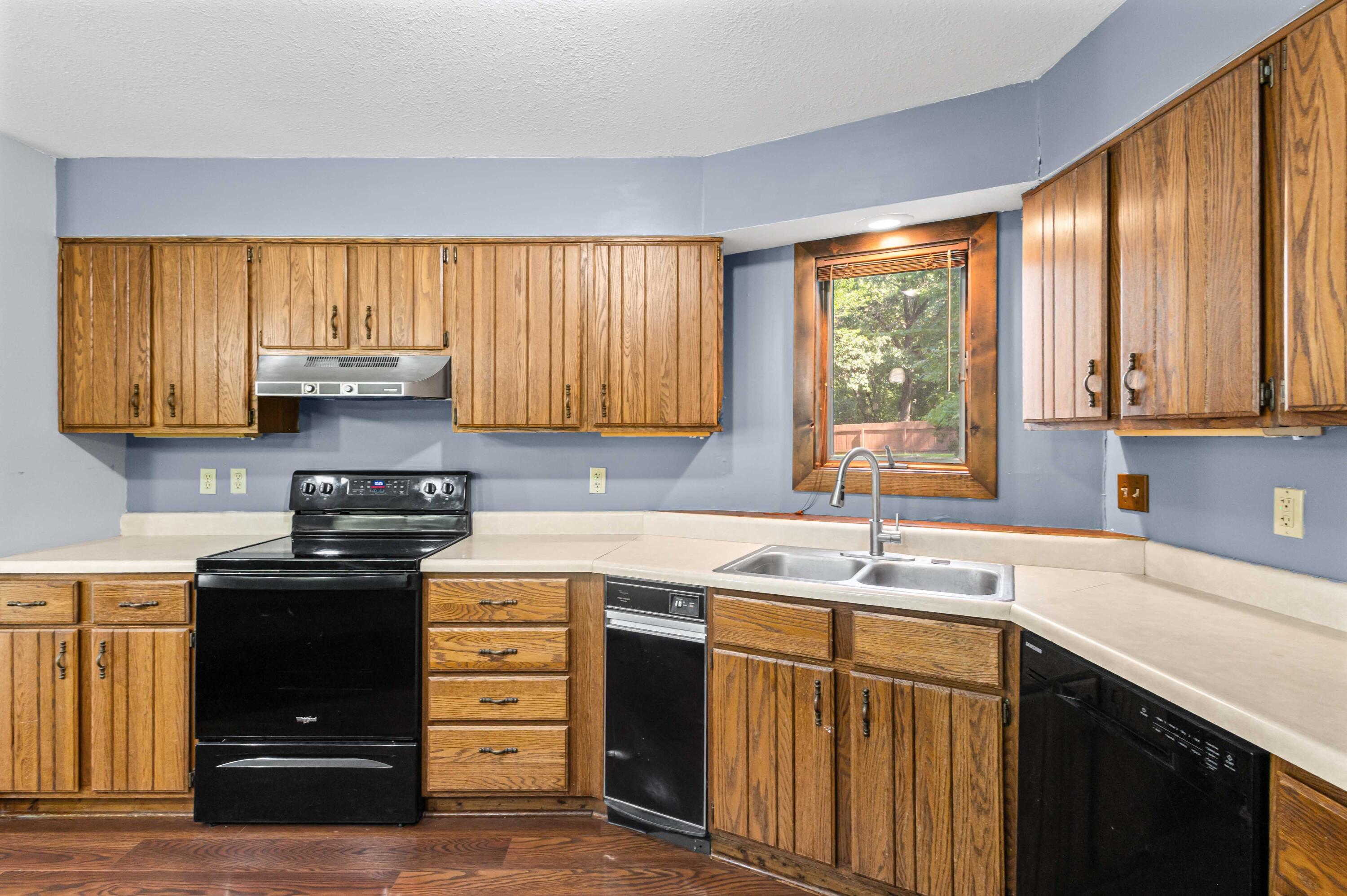 4802 N Roemer Rd Property Photo 11