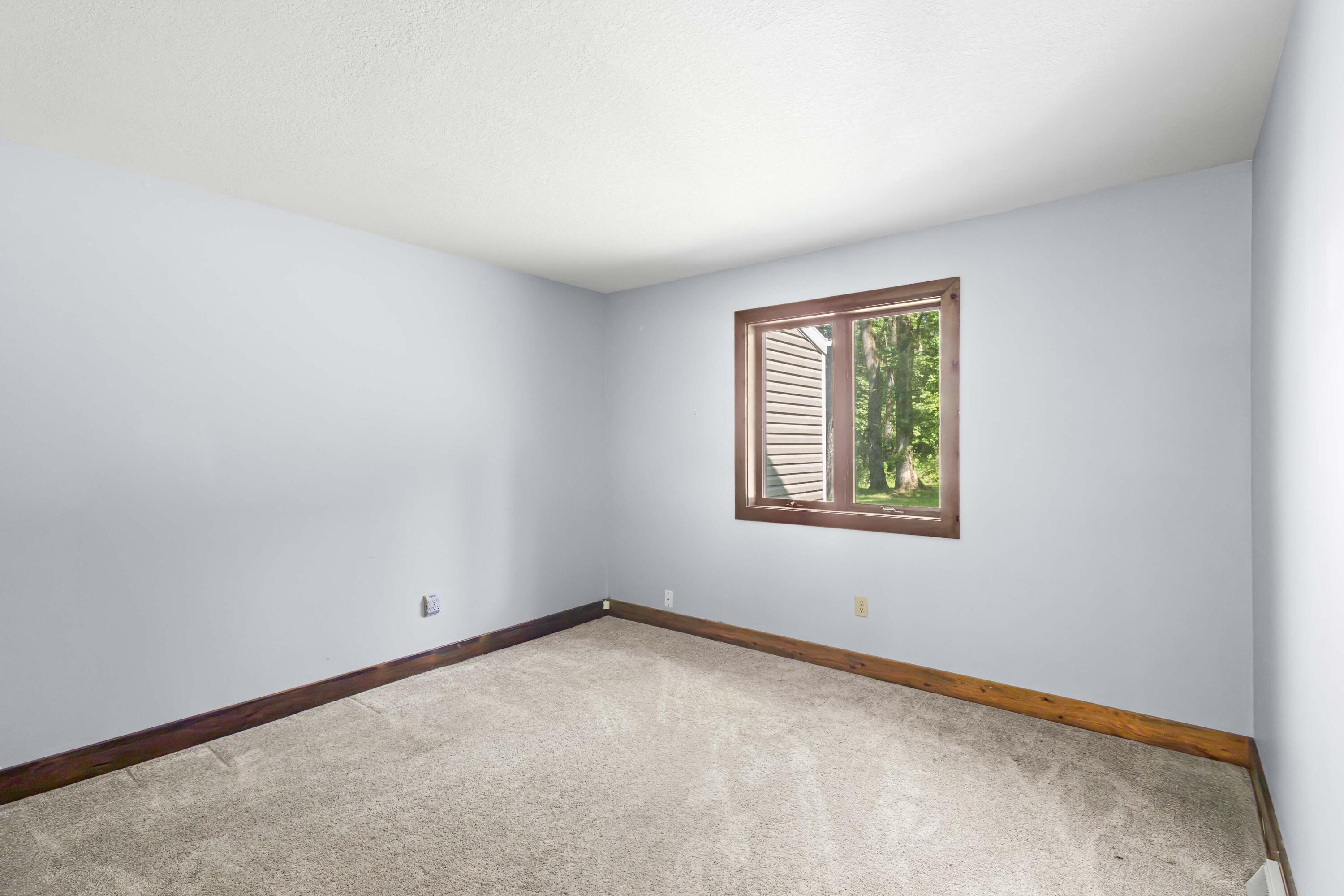 4802 N Roemer Rd Property Photo 17