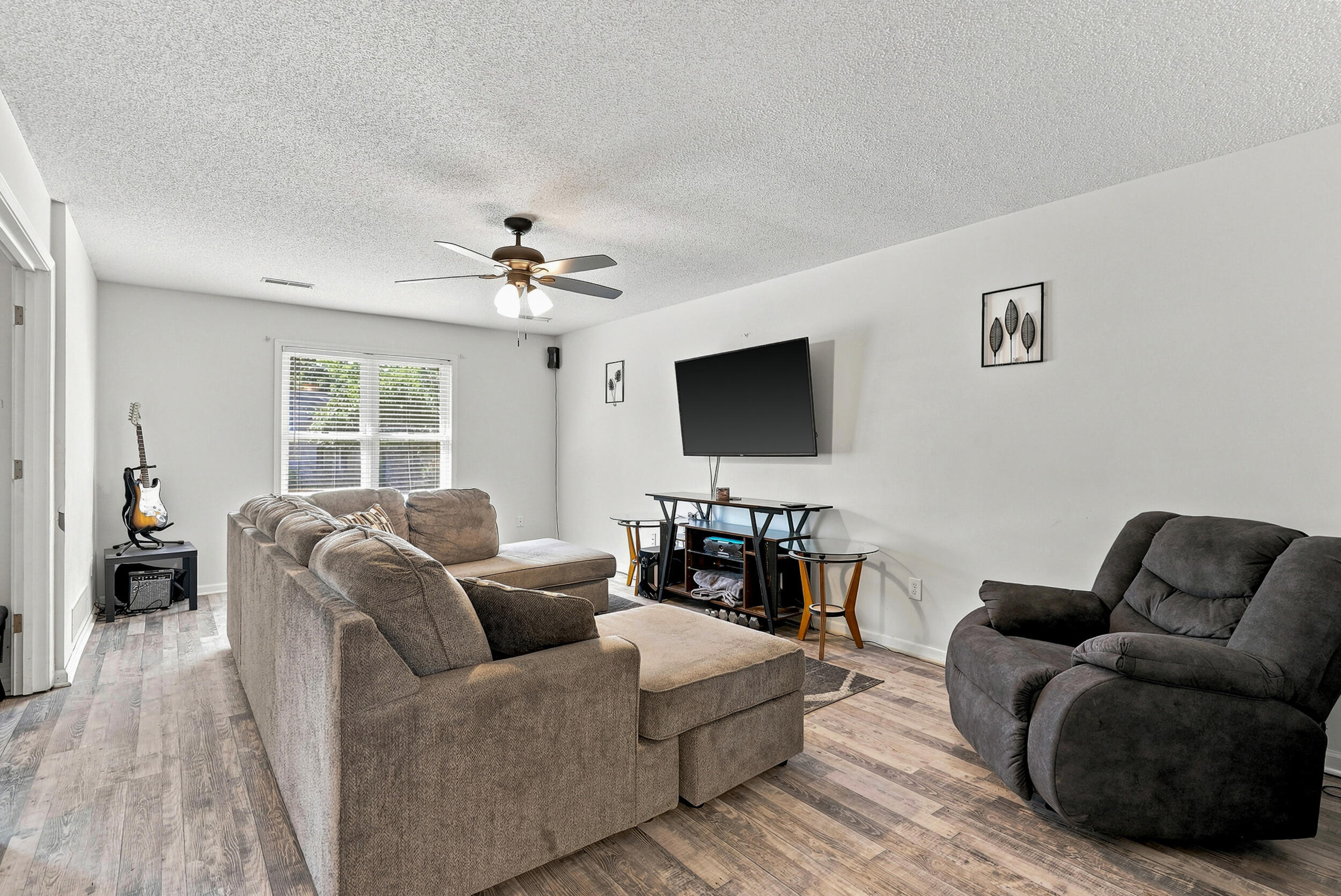 1509 Secretariat Dr Property Photo 16