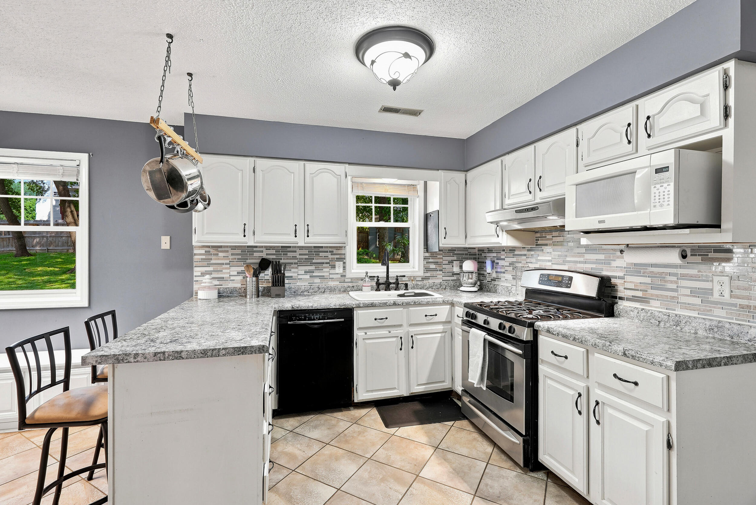 1509 Secretariat Dr Property Photo 19