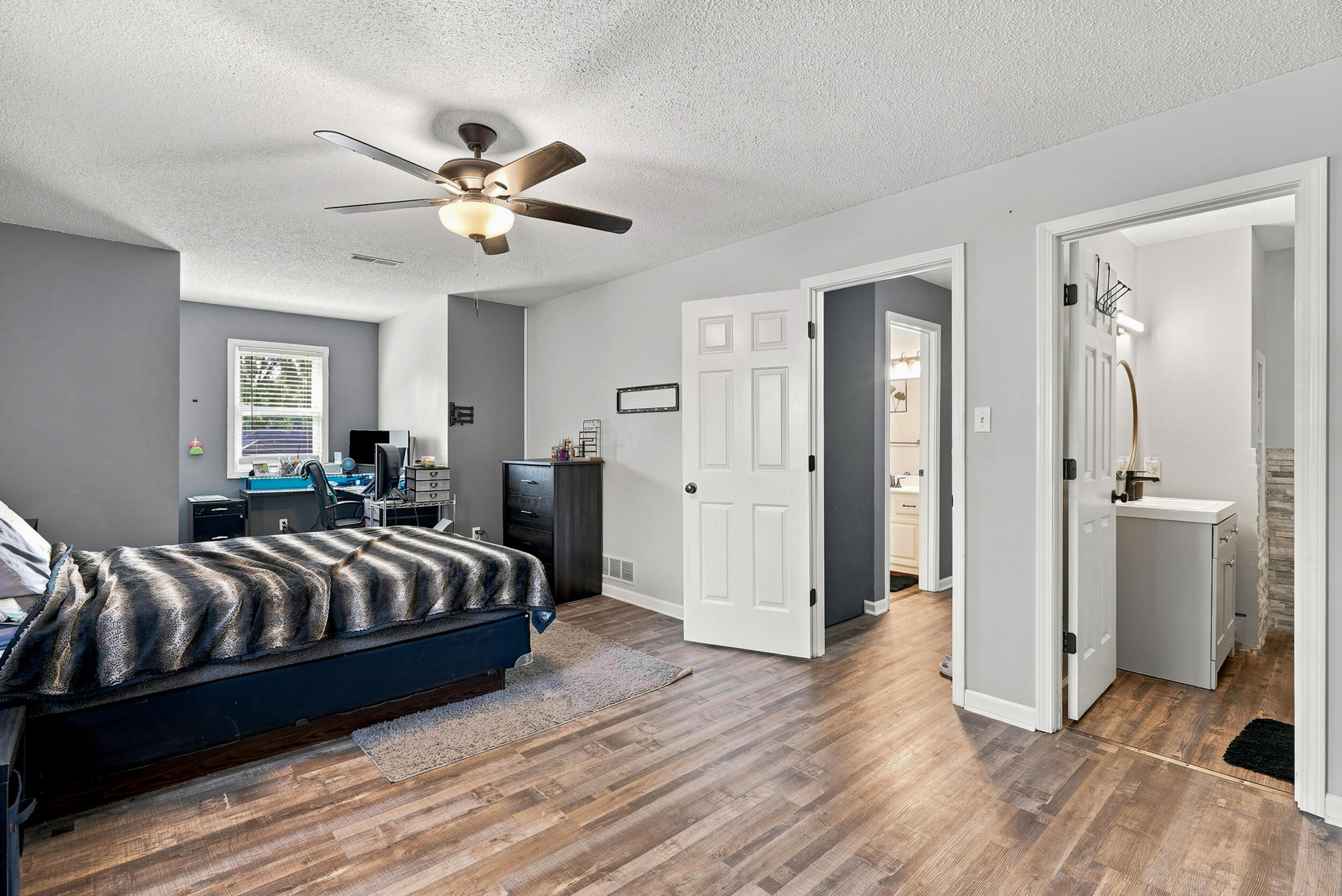 1509 Secretariat Dr Property Photo 25