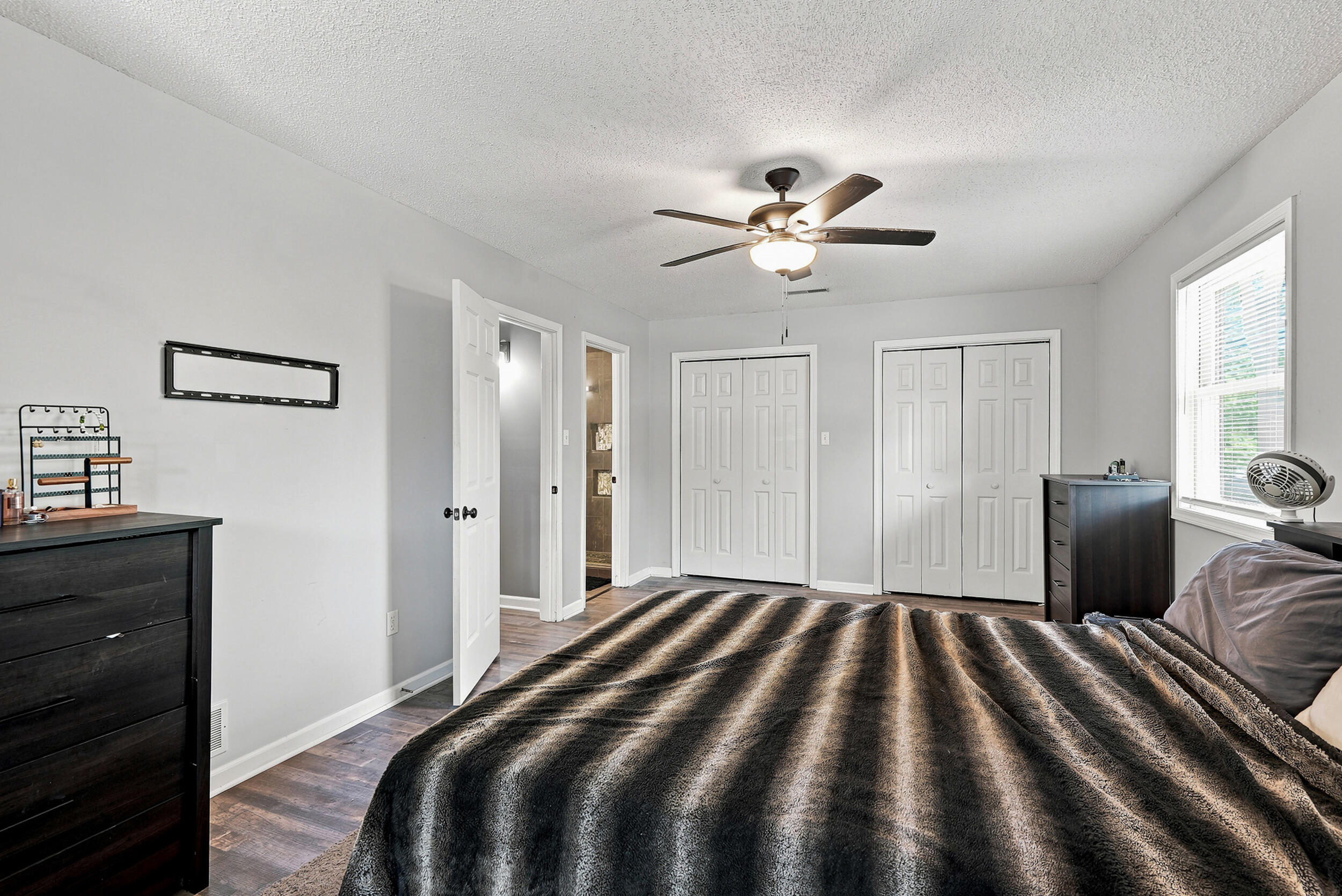 1509 Secretariat Dr Property Photo 26